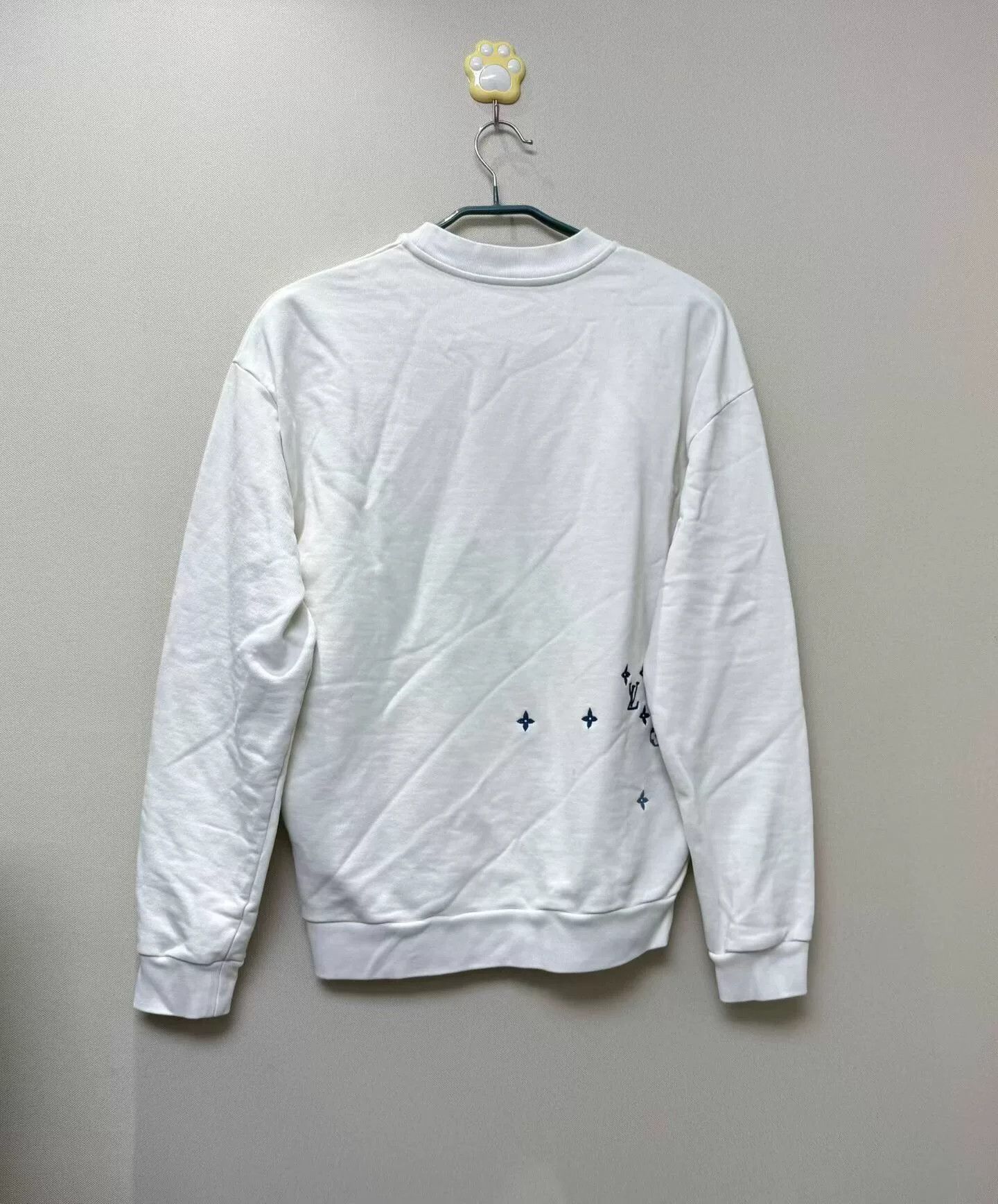 Louis Vuitton louis vuitton white gradient logo sweatshirt Size S / US 4 / IT 40 - 4 Thumbnail