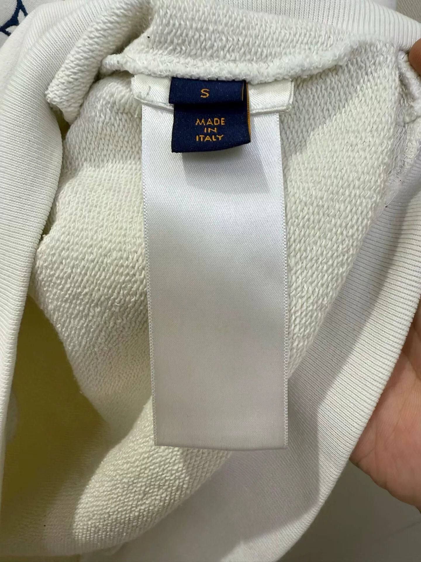 Louis Vuitton louis vuitton white gradient logo sweatshirt Size S / US 4 / IT 40 - 3 Thumbnail