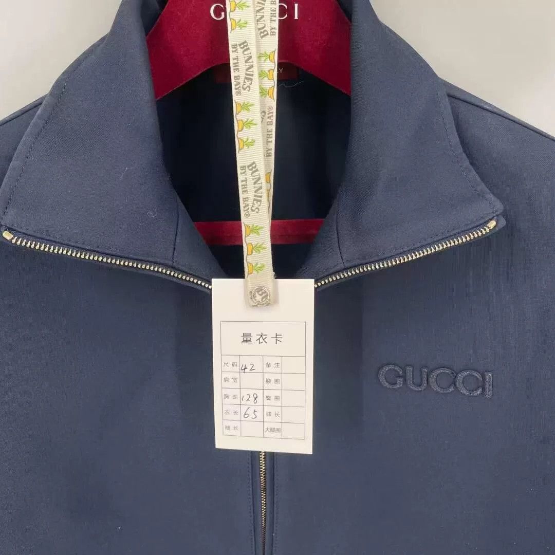 Gucci gucci embroidered logo long sleeve jacket Size US M / EU 48-50 / 2 - 5 Thumbnail