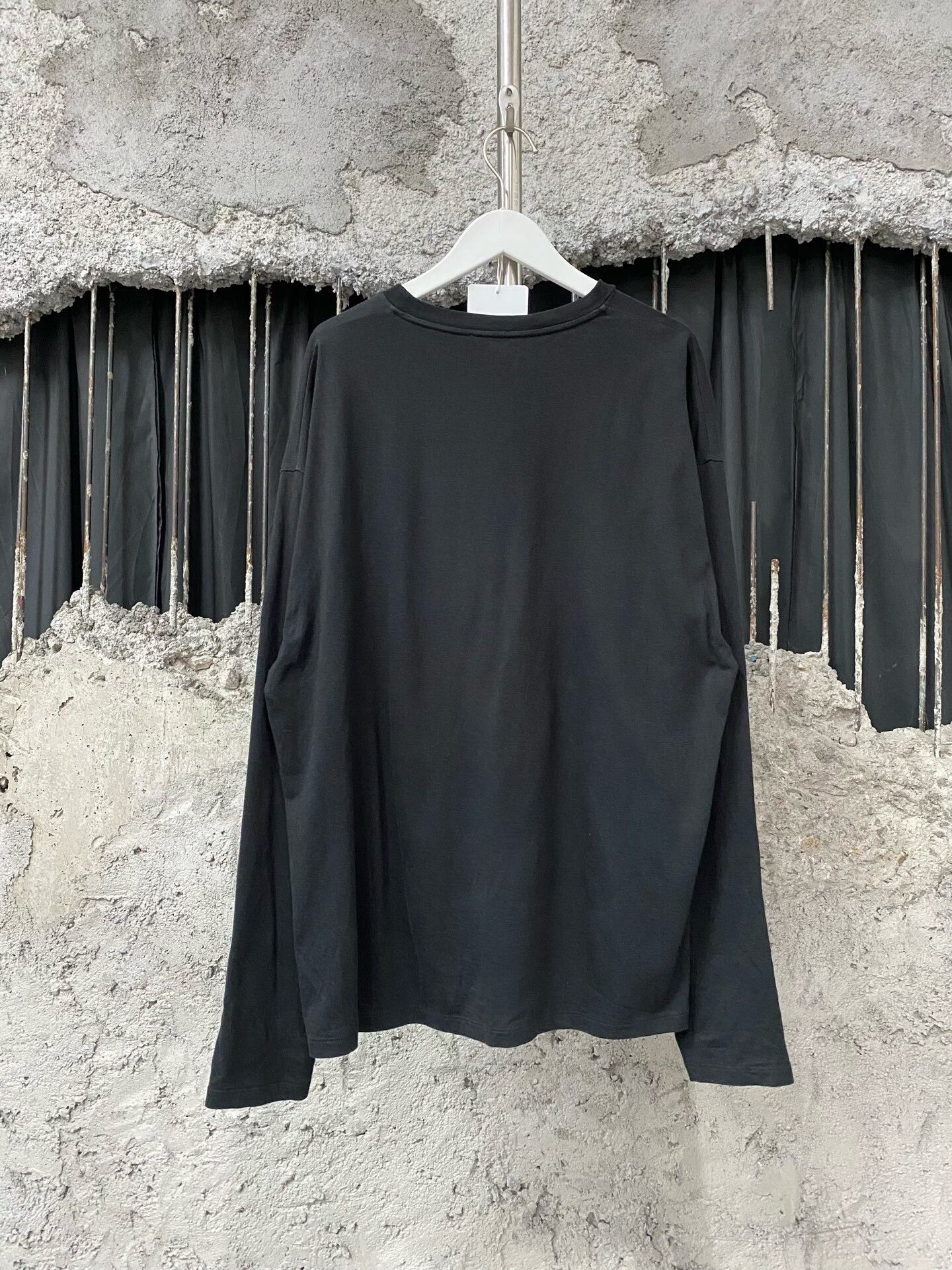 Miu Miu Miumiu Long Sleeve Heart Design Top Size XS / US 0-2 / IT 36-38 - 2 Thumbnail