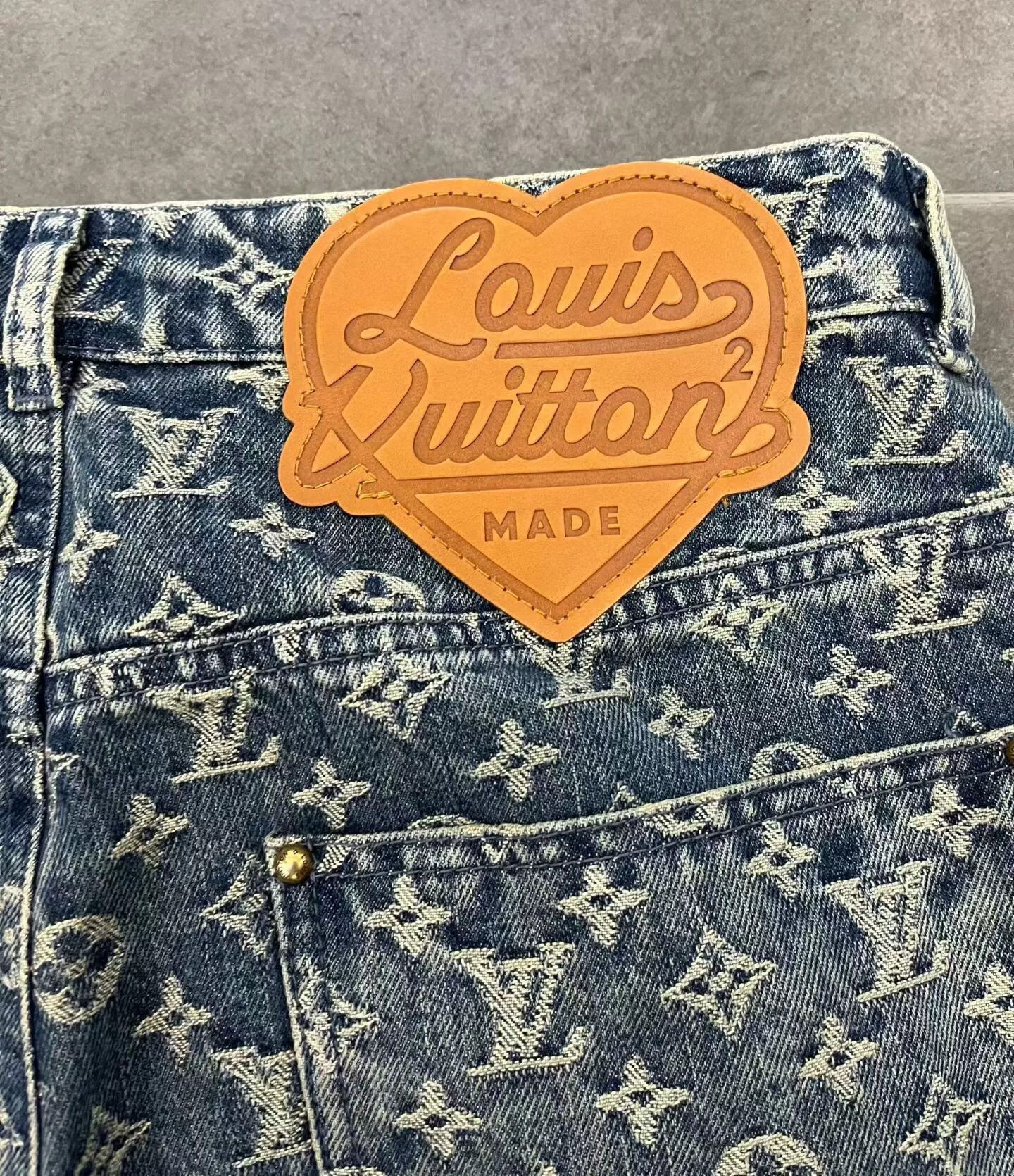 Louis Vuitton louis vuitton x nigo patterned denim pants Size US 29 - 5 Thumbnail