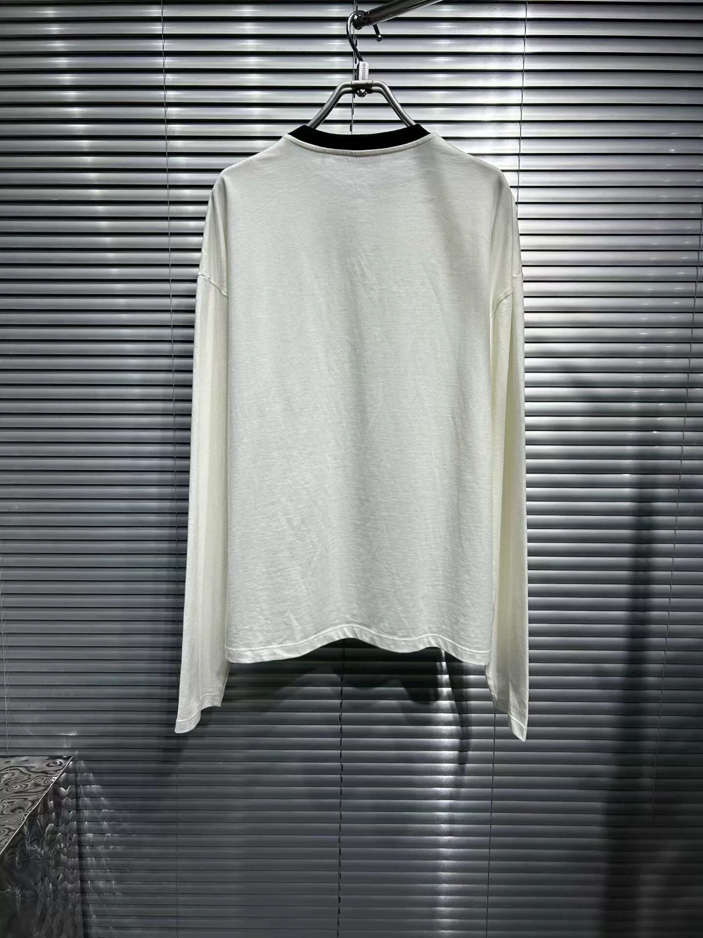Miu Miu Miumiu Black and White Long Sleeve Top Size M / US 6-8 / IT 42-44 - 2 Thumbnail