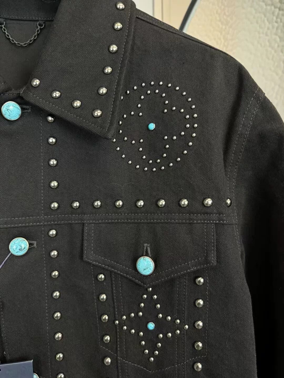 Louis Vuitton louis vuitton black studded denim jacket Size US L / EU 52-54 / 3 - 4 Thumbnail