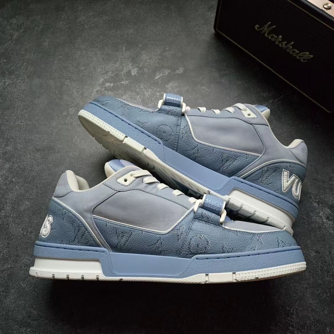 Louis Vuitton louis vuitton lv trainer blue and white sneakers Size US 9 / EU 42 - 2 Thumbnail