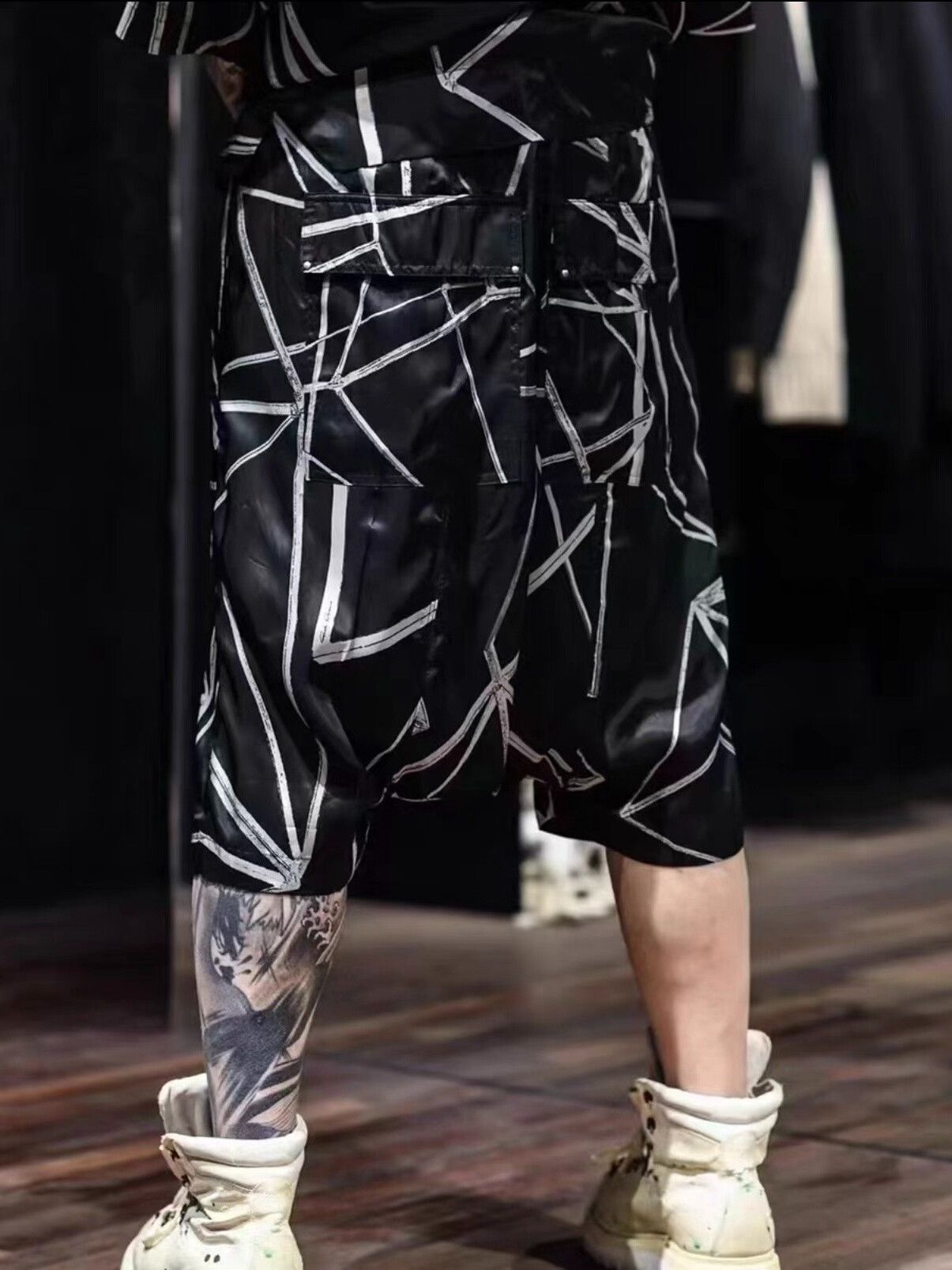 Rick Owens Rick Owens Geometric Design Shorts Size US 34 / EU 50 - 2 Thumbnail