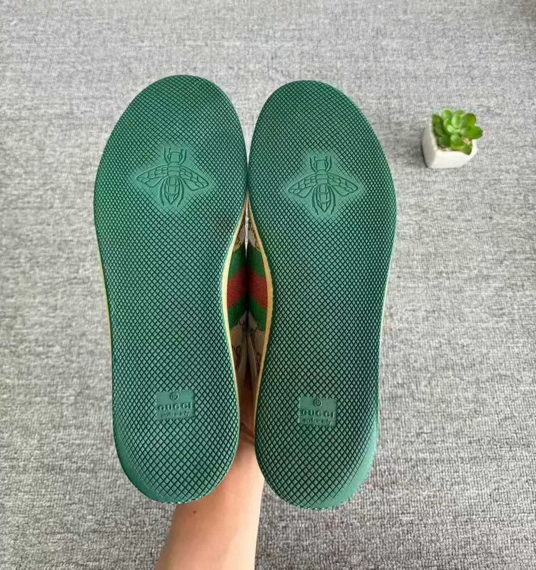 Gucci gucci bee dirty sneakers size 10 Size US 10 / EU 43 - 7 Thumbnail