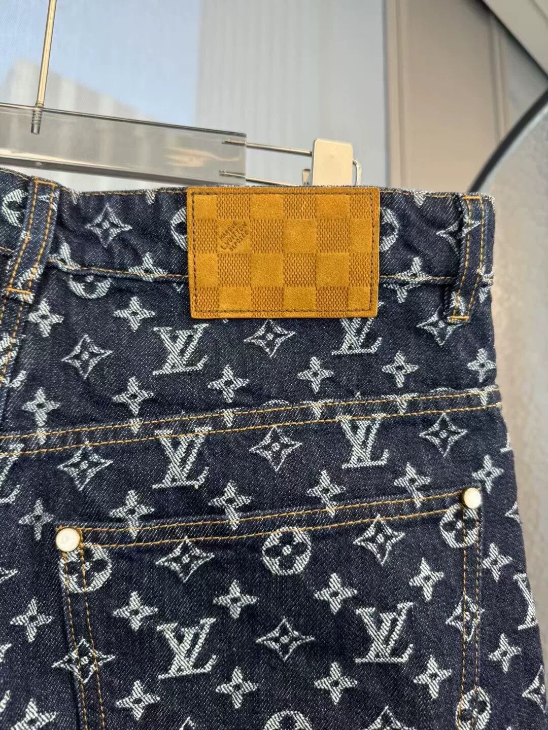 Louis Vuitton Louis Vuitton Timberland Logo Denim Pants Size US 31 - 3 Thumbnail