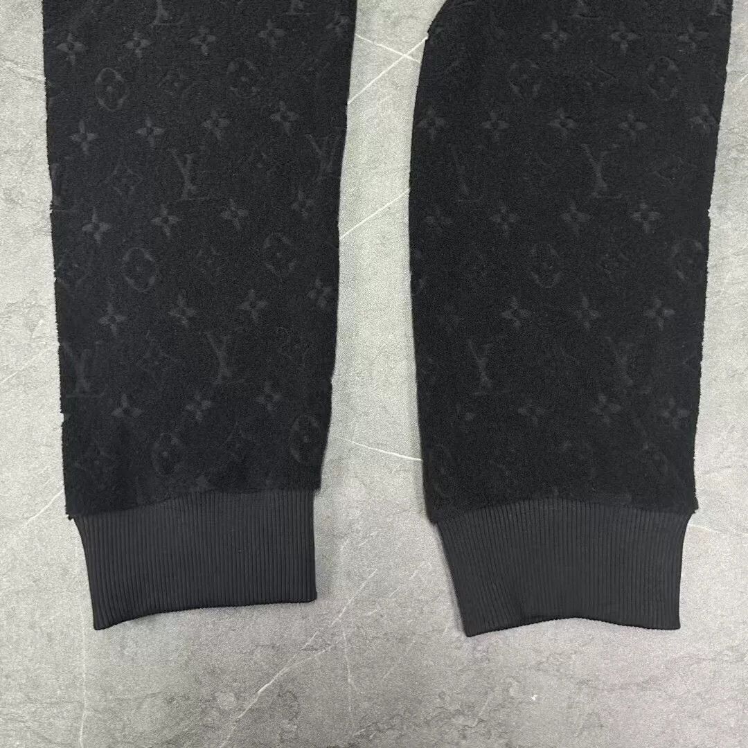 Louis Vuitton louis vuitton black hooded zip-up jacket Size US XL / EU 56 / 4 - 6 Thumbnail