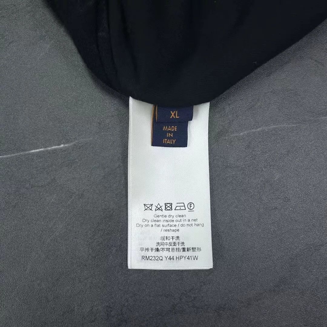 Louis Vuitton louis vuitton black hooded zip-up jacket Size US XL / EU 56 / 4 - 7 Thumbnail