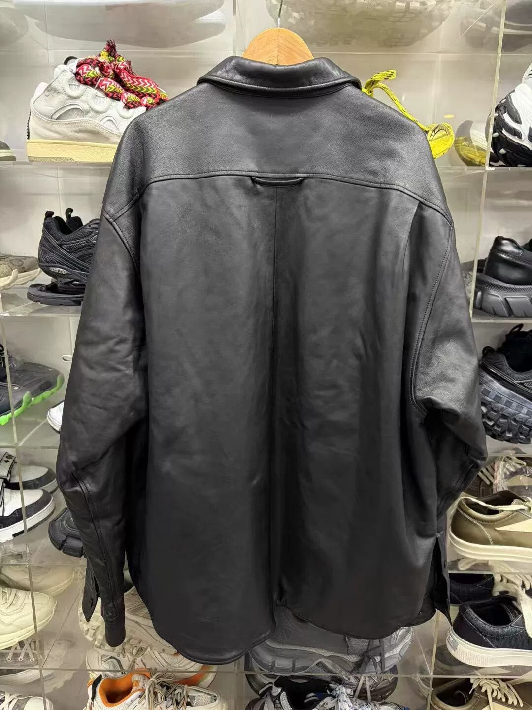 Balenciaga balenciaga pure leather parka jacket Size US L / EU 52-54 / 3 - 3 Thumbnail