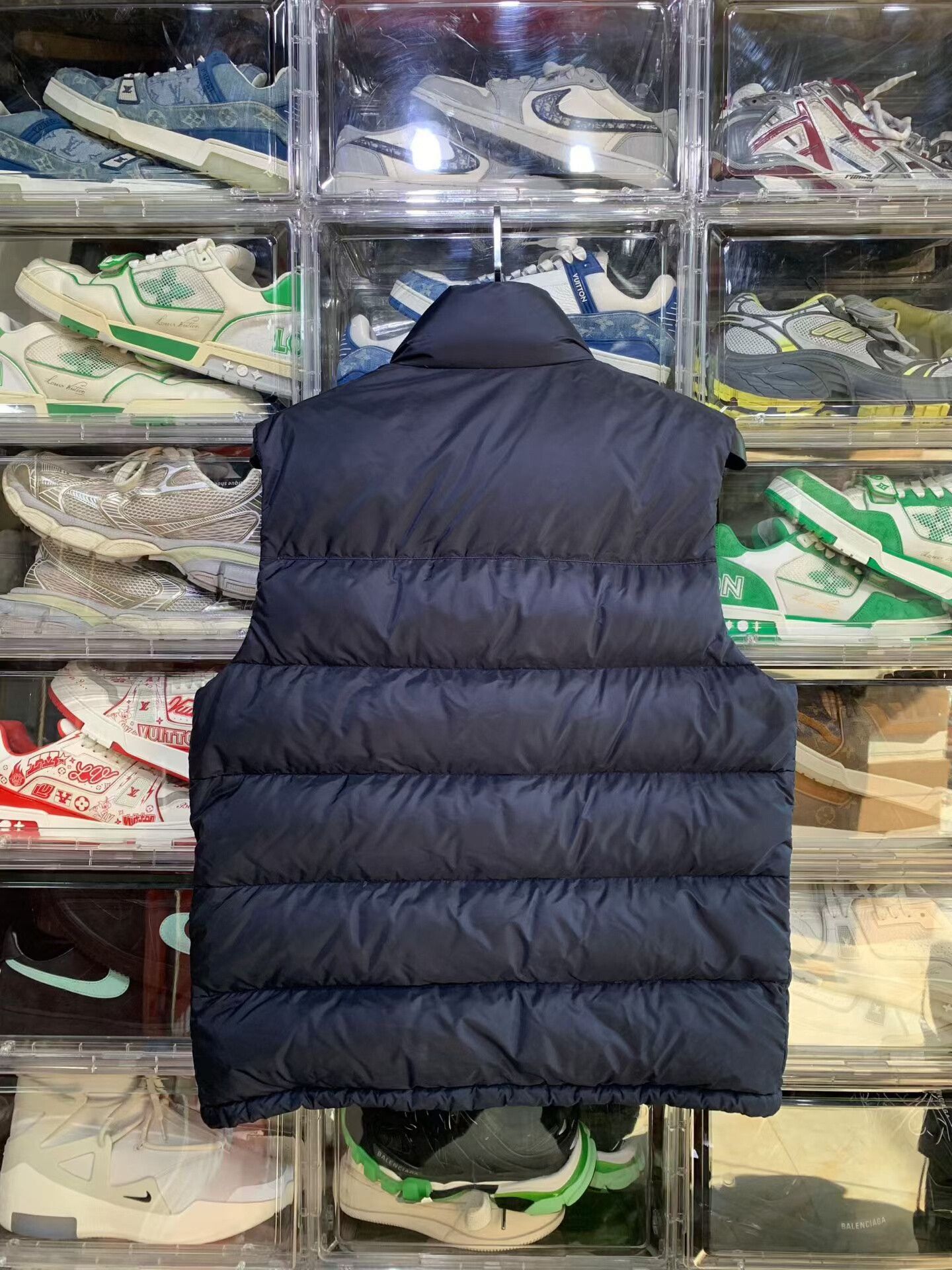 Prada prada down vest in deep blue color Size US L / EU 52-54 / 3 - 2 Thumbnail