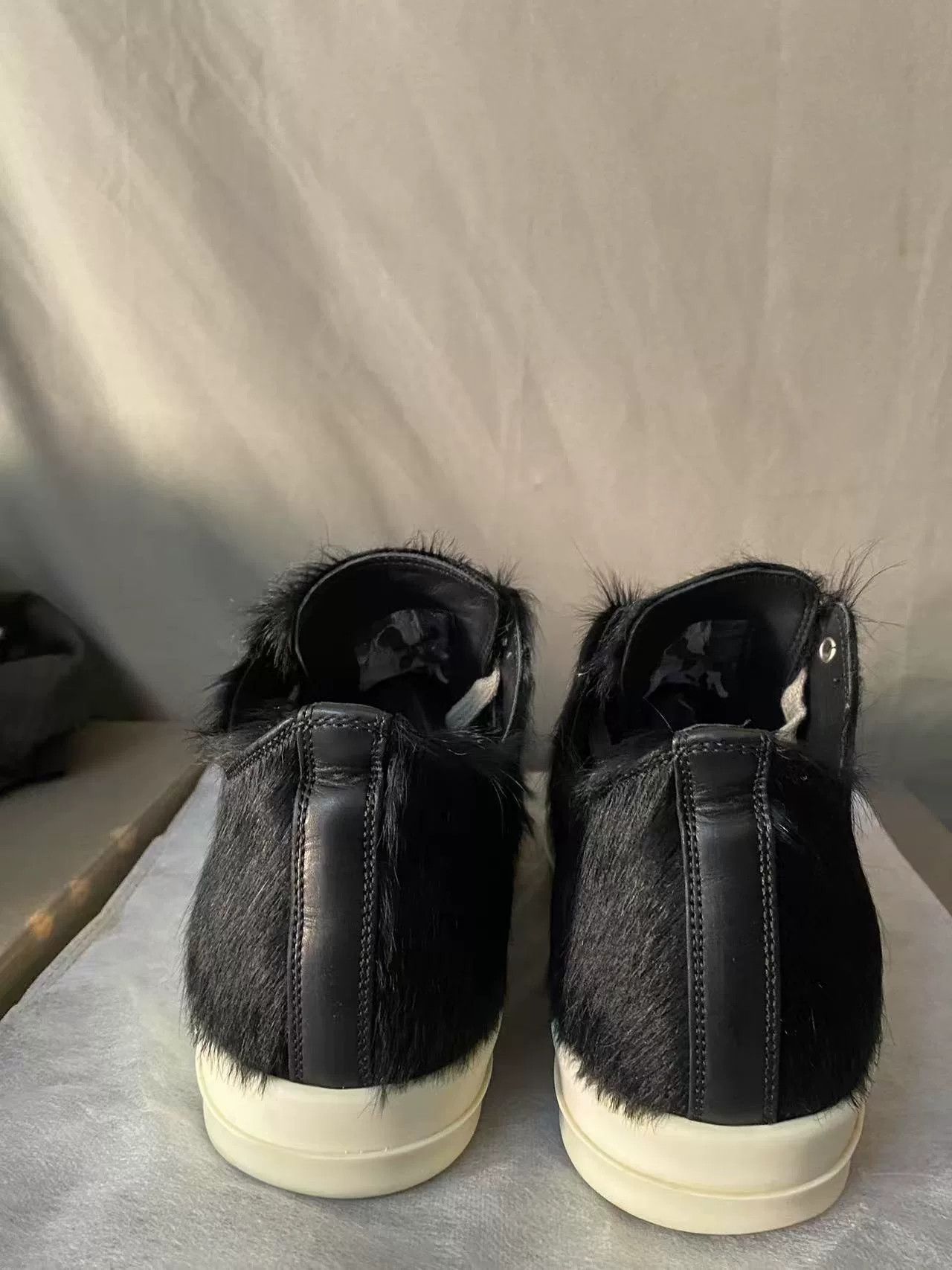 Rick Owens Rick Owens Fur Low-Top Sneakers Size US 9 / EU 42 - 4 Thumbnail