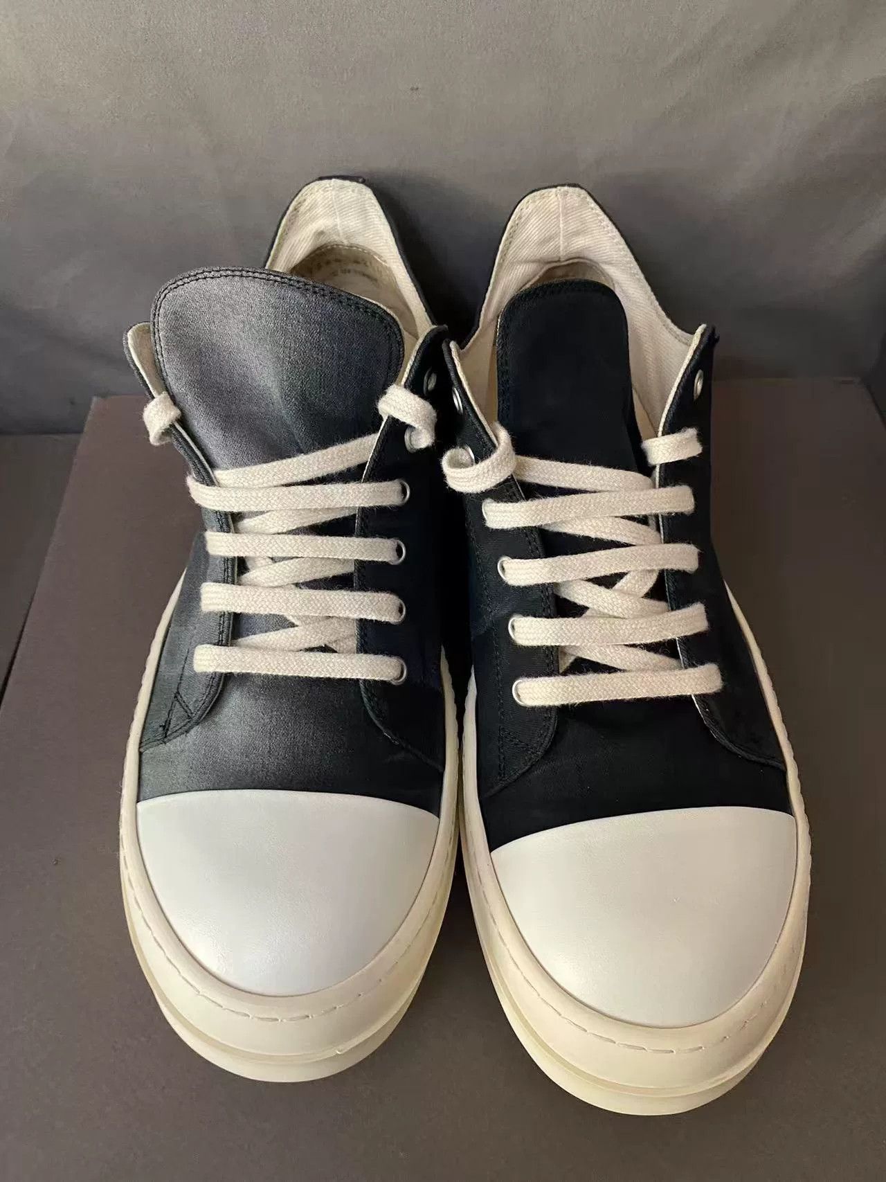 Rick Owens Rick Owens Low-Top Sneakers Size 42.5 Size US 9.5 / EU 42-43 - 2 Thumbnail
