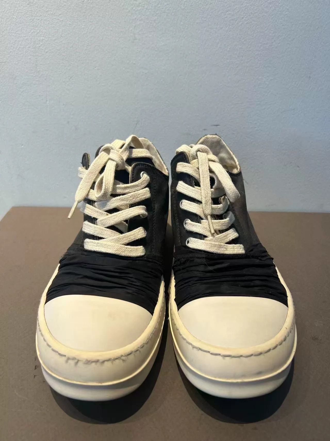 Rick Owens Rick Owens Black Silk Sneakers Size 39 Size US 6 / EU 39 - 3 Thumbnail