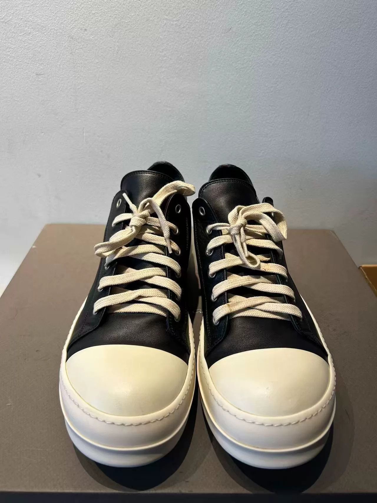 Rick Owens Rick Owens Low Top Sneakers Size 44 Size US 10 / EU 43 - 3 Thumbnail