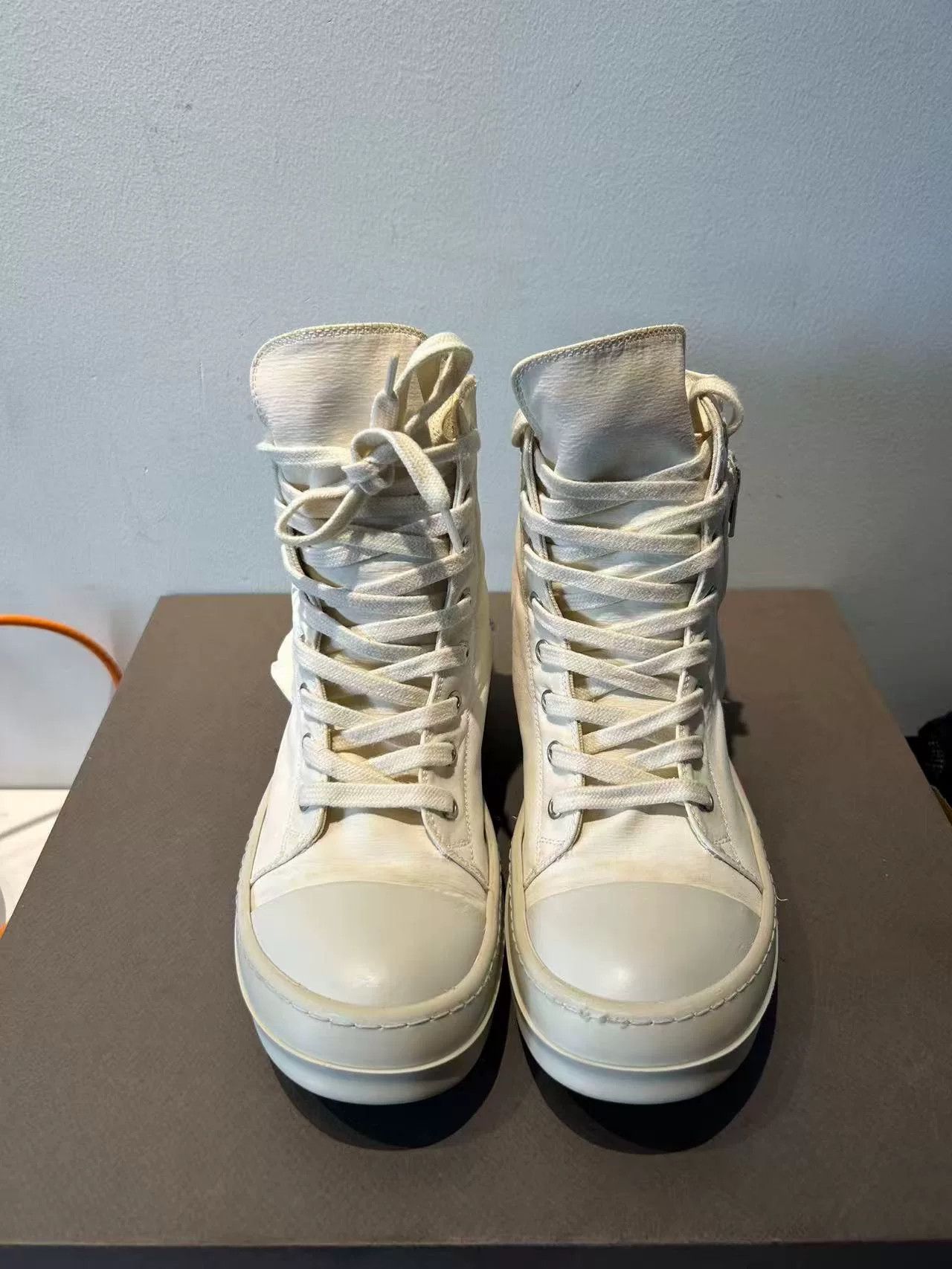 Rick Owens Rick Owens White High-Top Sneakers Size US 6 / EU 39 - 3 Thumbnail