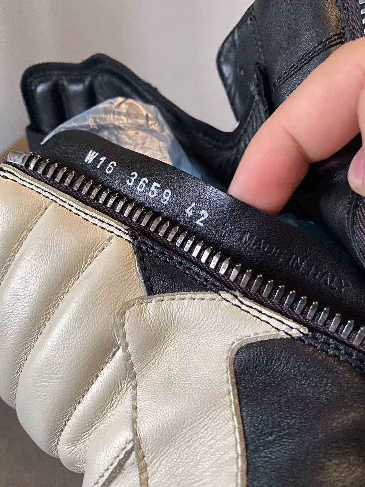 Rick Owens Rick Owens Black and White Leather Sneakers Size US 9 / EU 42 - 5 Thumbnail