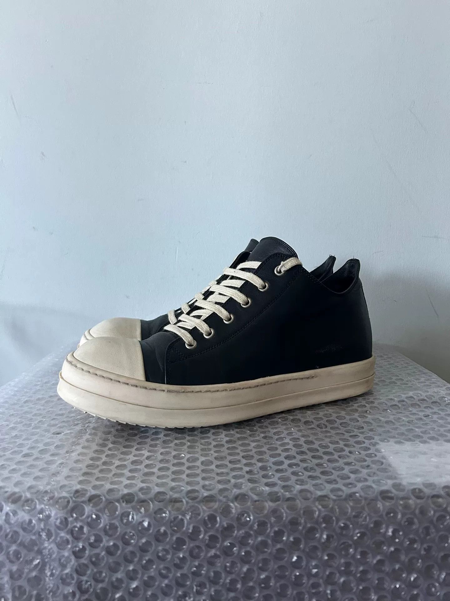 Rick Owens Rick Owens Low-Top Leather Sneakers Size US 9 / EU 42 - 2 Thumbnail