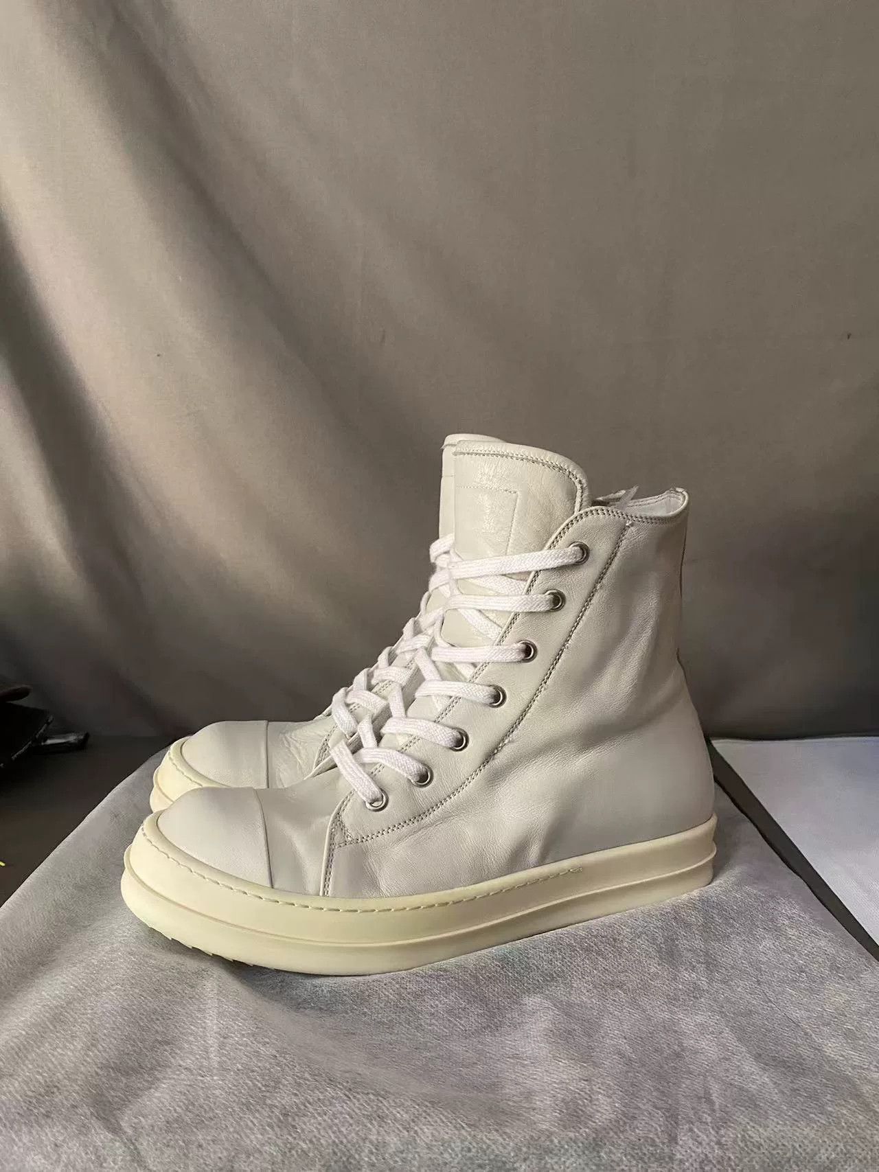 Rick Owens Rick Owens High-Top Leather Sneakers Size US 7 / IT 37 - 2 Thumbnail