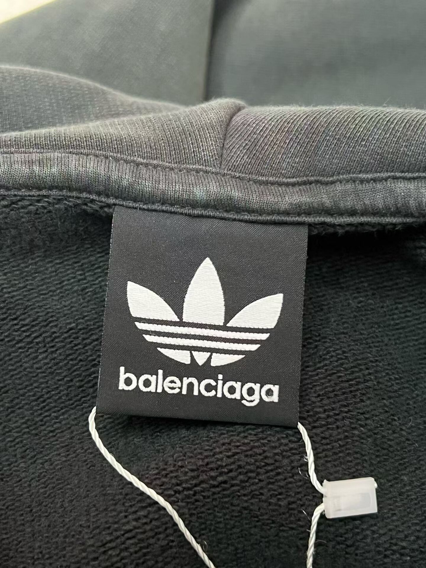 Balenciaga Balenciaga x Adidas Hoodie Size 2 Size US M / EU 48-50 / 2 - 5 Thumbnail