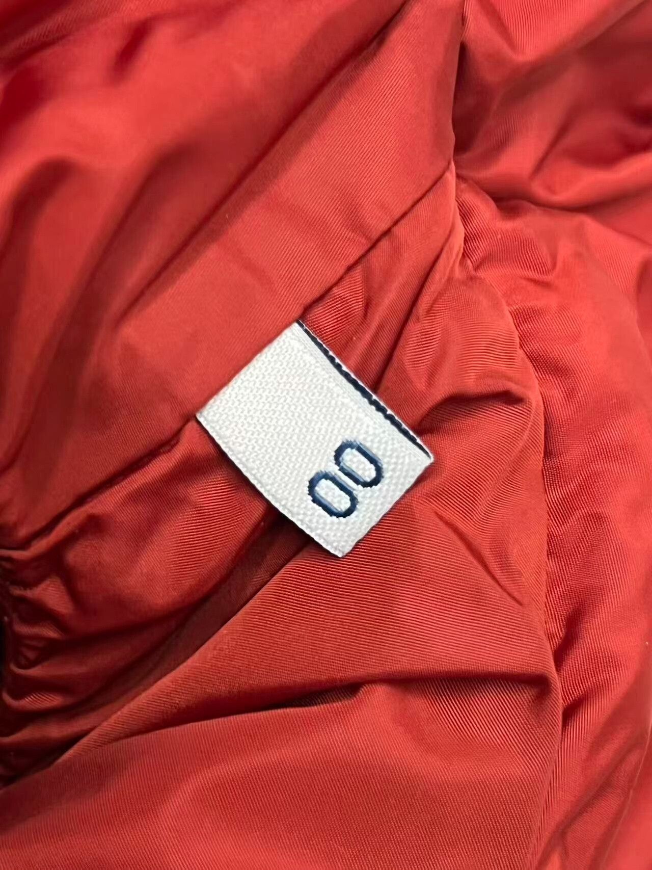 Moncler Moncler Red Puffer Vest Size 00 Size US XS / EU 42 / 0 - 4 Thumbnail