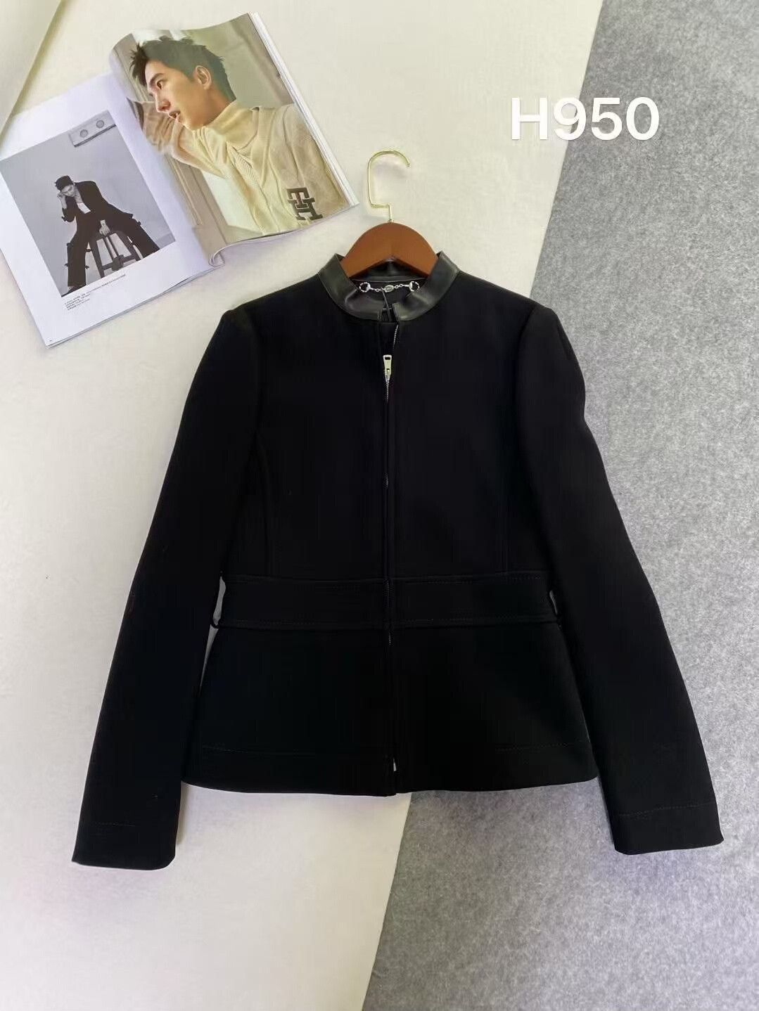 Gucci Gucci Leather Jacket with Tags Size S / US 4 / IT 40 - 2 Thumbnail