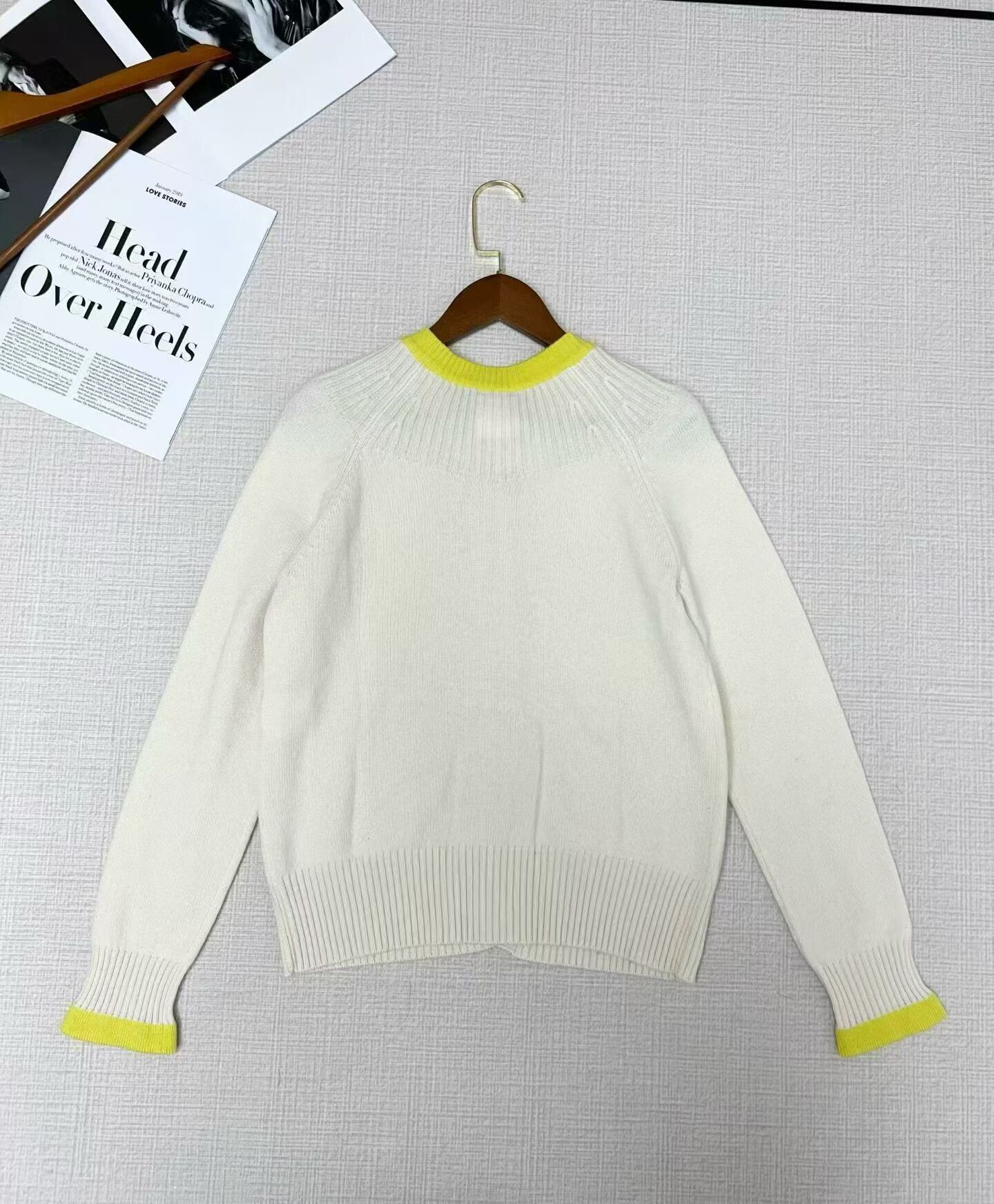 Chanel Chanel Cardigan Sweater with Yellow Trim Size XS / US 0-2 / IT 36-38 - 3 Thumbnail
