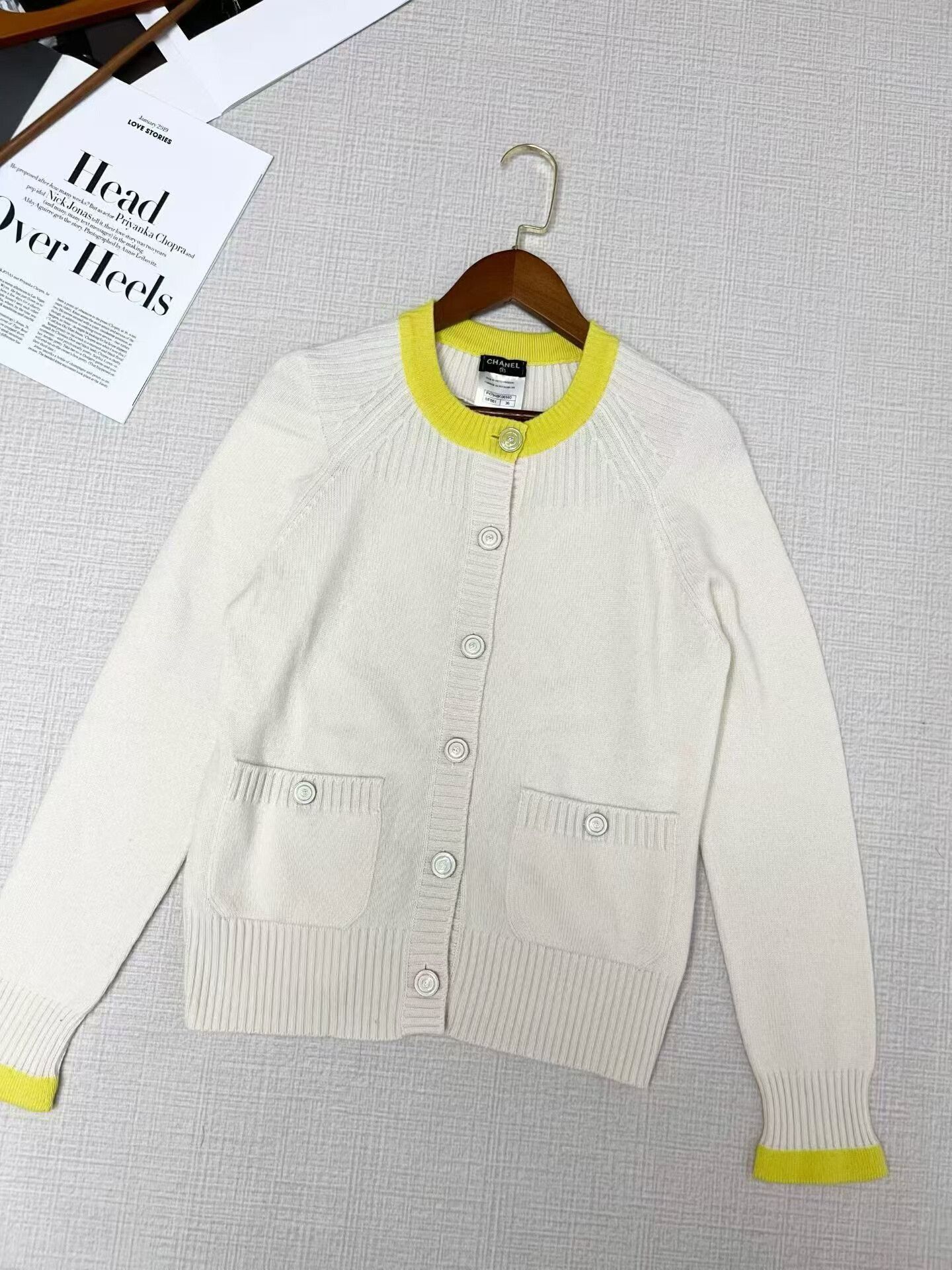 Chanel Chanel Cardigan Sweater with Yellow Trim Size XS / US 0-2 / IT 36-38 - 2 Thumbnail