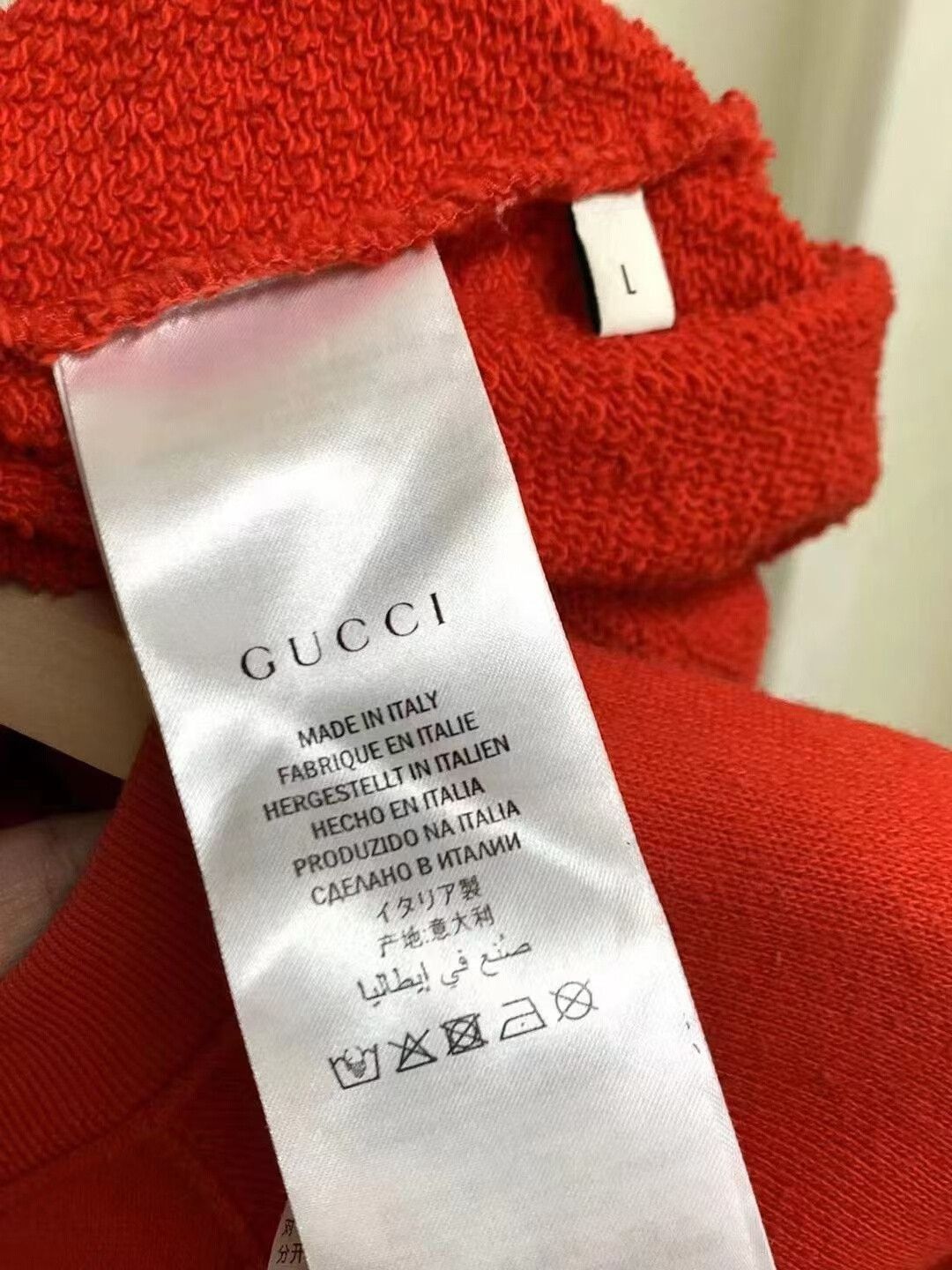Gucci Red Gucci Sequin Printed Hoodie Size US L / EU 52-54 / 3 - 5 Thumbnail