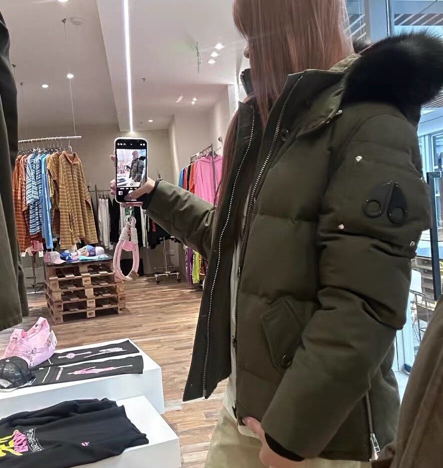 Moose Knuckles Moose Knuckles Olive Green Down Jacket Size US S / EU 44-46 / 1 - 8 Thumbnail