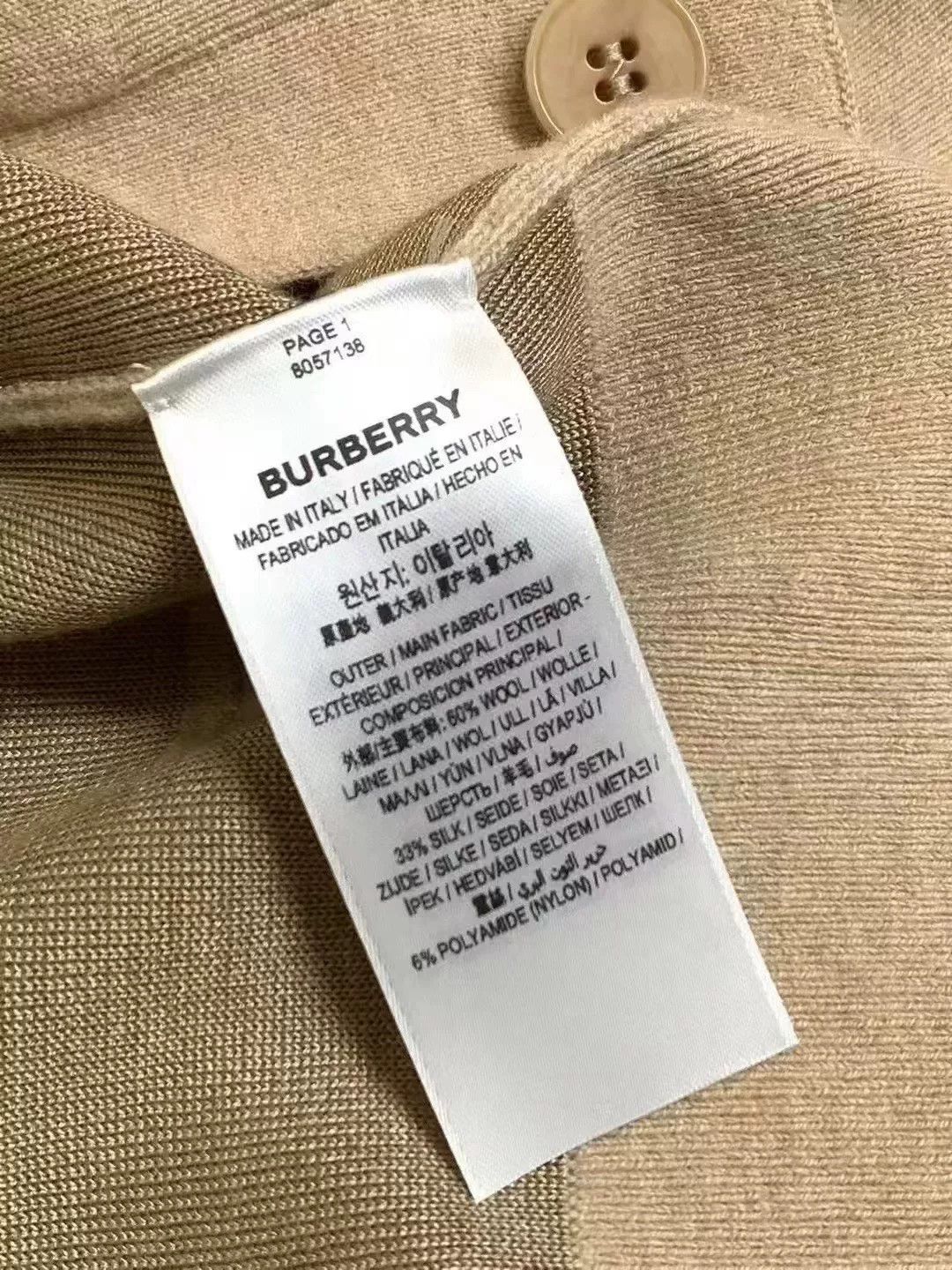 Burberry Burberry Logo Wool Knit Cardigan XXS Size XXS / US 00 / IT 34 - 3 Thumbnail