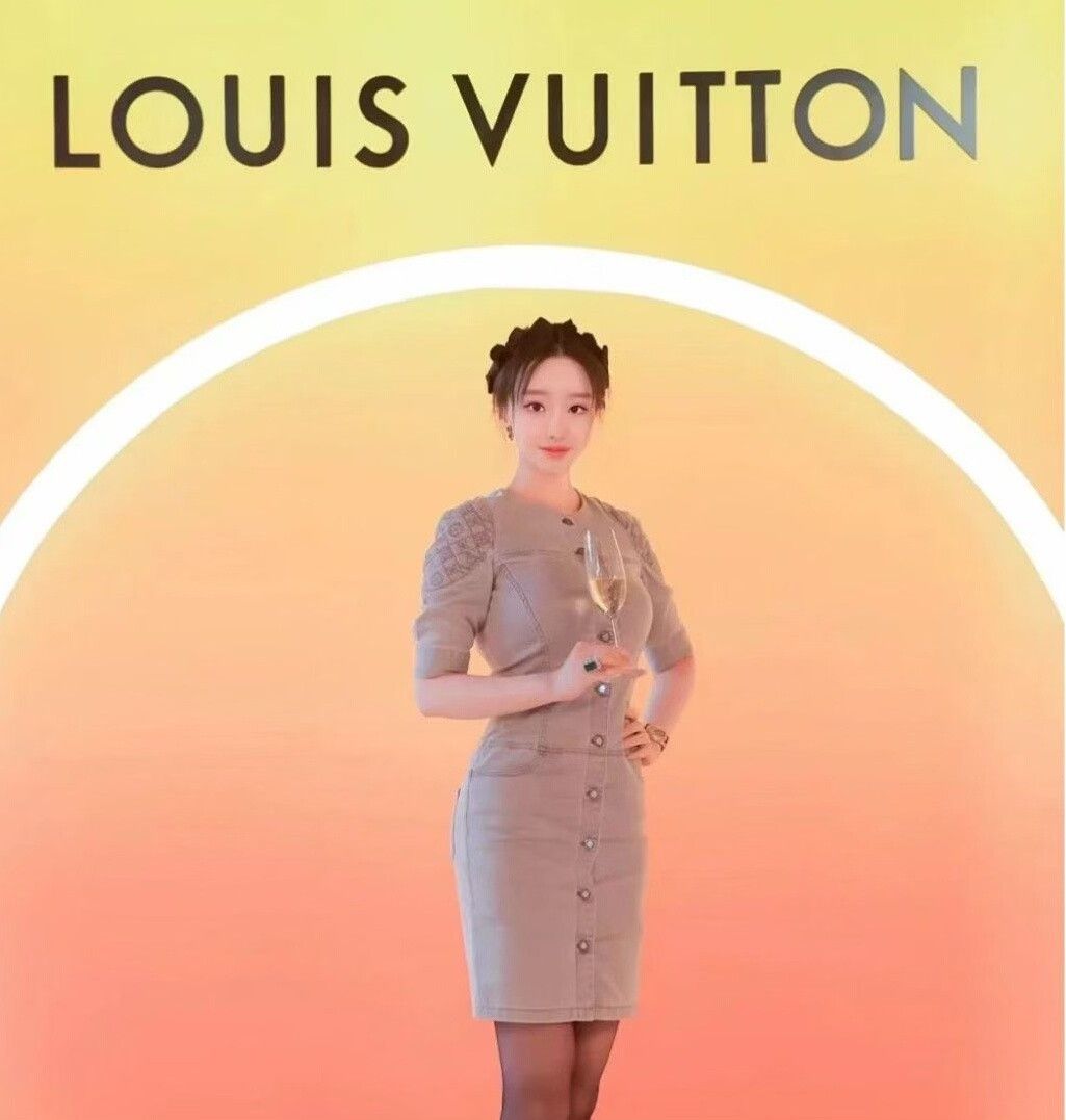 Louis Vuitton Louis Vuitton Logo Denim Dress for Women Size S / US 4 / IT 40 - 5 Thumbnail
