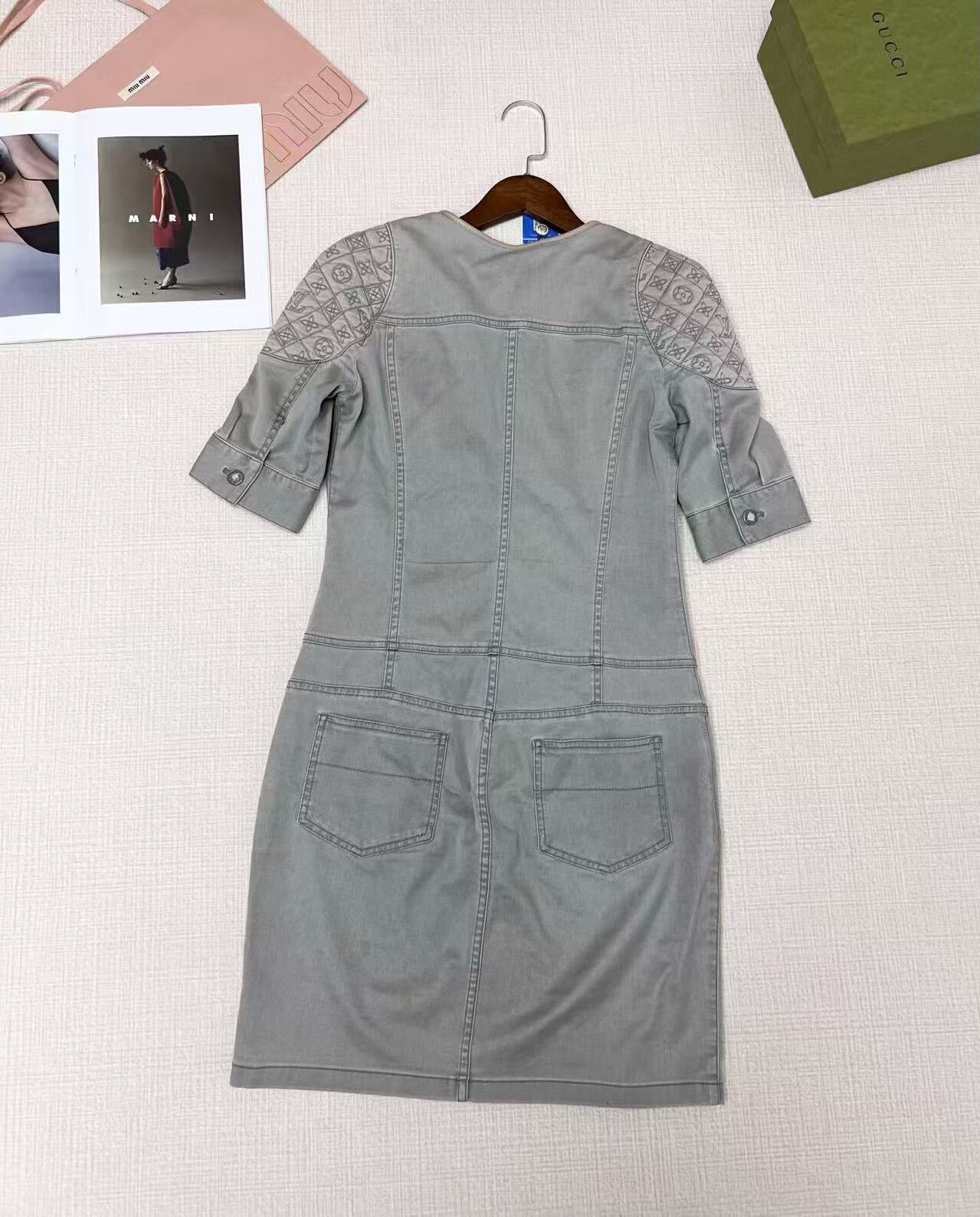 Louis Vuitton Louis Vuitton Logo Denim Dress for Women Size S / US 4 / IT 40 - 3 Thumbnail