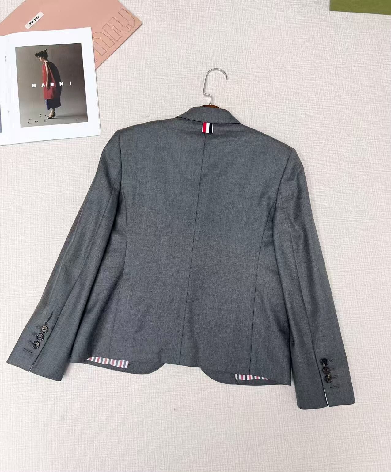 Thom Browne Thom Browne Gray Wool Suit Jacket Size US M / EU 48-50 / 2 - 2 Thumbnail