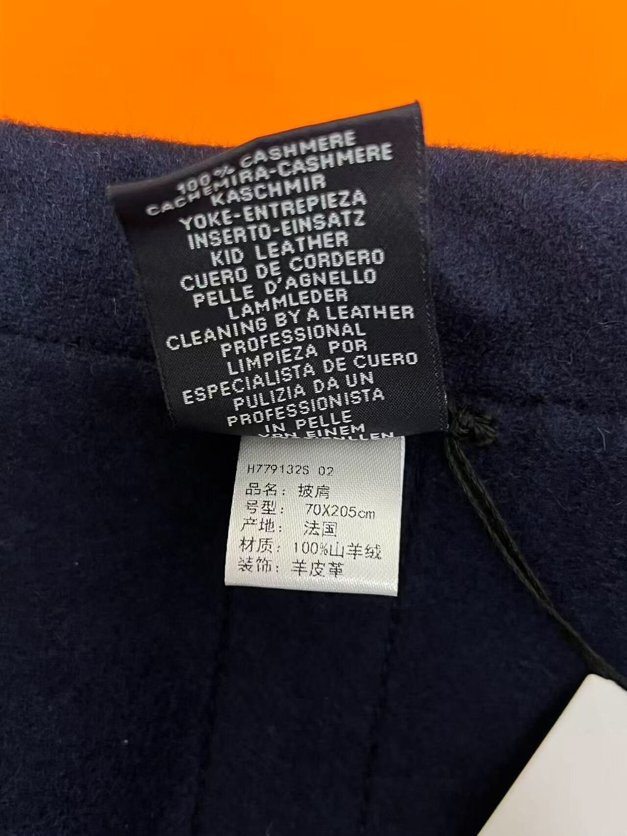 Hermes Hermes Cashmere Shawl in Dark Blue Size ONE SIZE - 5 Thumbnail