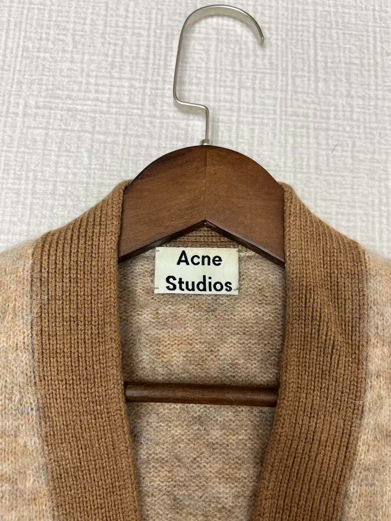 Acne Studios Acne Studios Mohair Cardigan Sweater Size US M / EU 48-50 / 2 - 2 Thumbnail