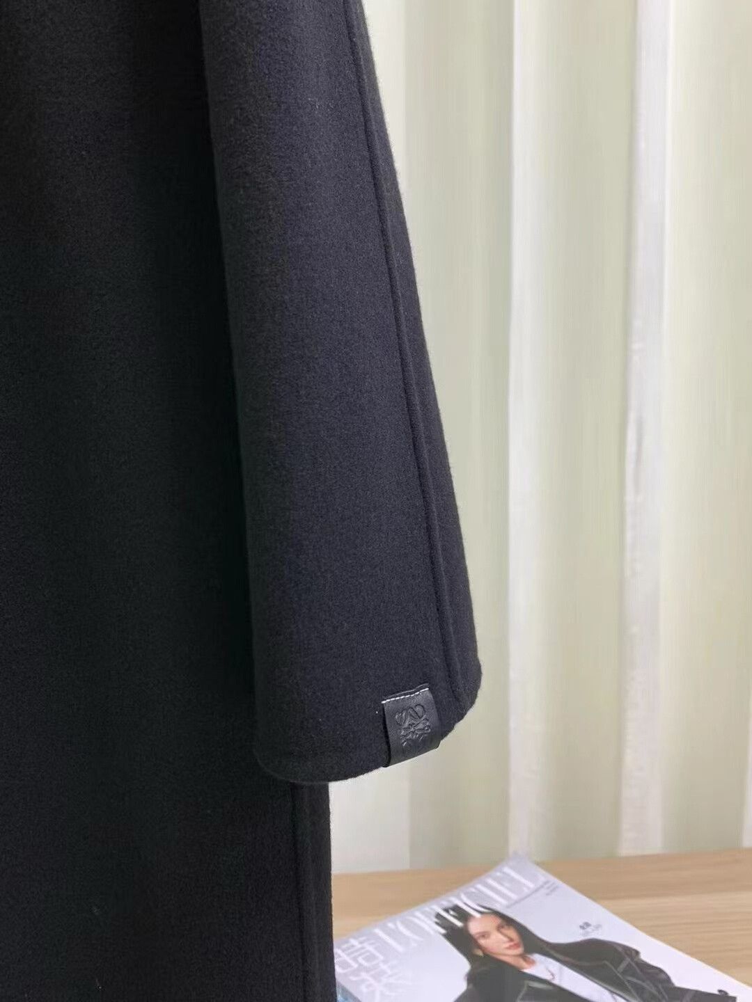 Loewe LOEWE Wool Coat in Excellent Condition Size XXS / US 00 / IT 34 - 5 Thumbnail
