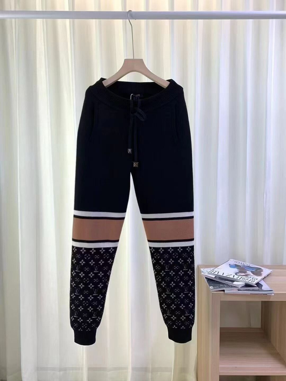 Louis Vuitton Louis Vuitton Striped Logo Wool Casual Pants Size US 26 / EU 42 - 7 Thumbnail