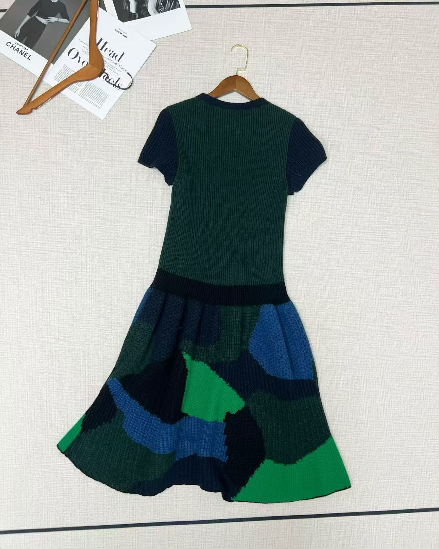 Louis Vuitton Louis Vuitton Knit Color-Blocked Dress Size XL / US 12-14 / IT 48-50 - 3 Thumbnail