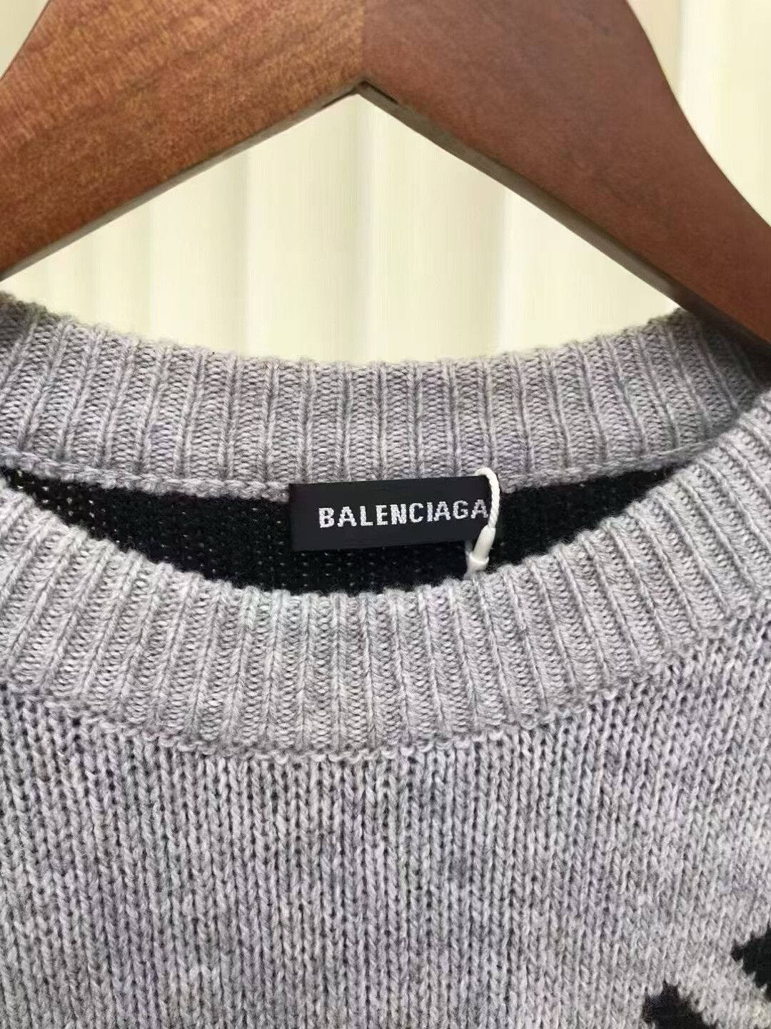 Balenciaga Balenciaga Gray Logo Knit Sweater M Size US M / EU 48-50 / 2 - 4 Thumbnail