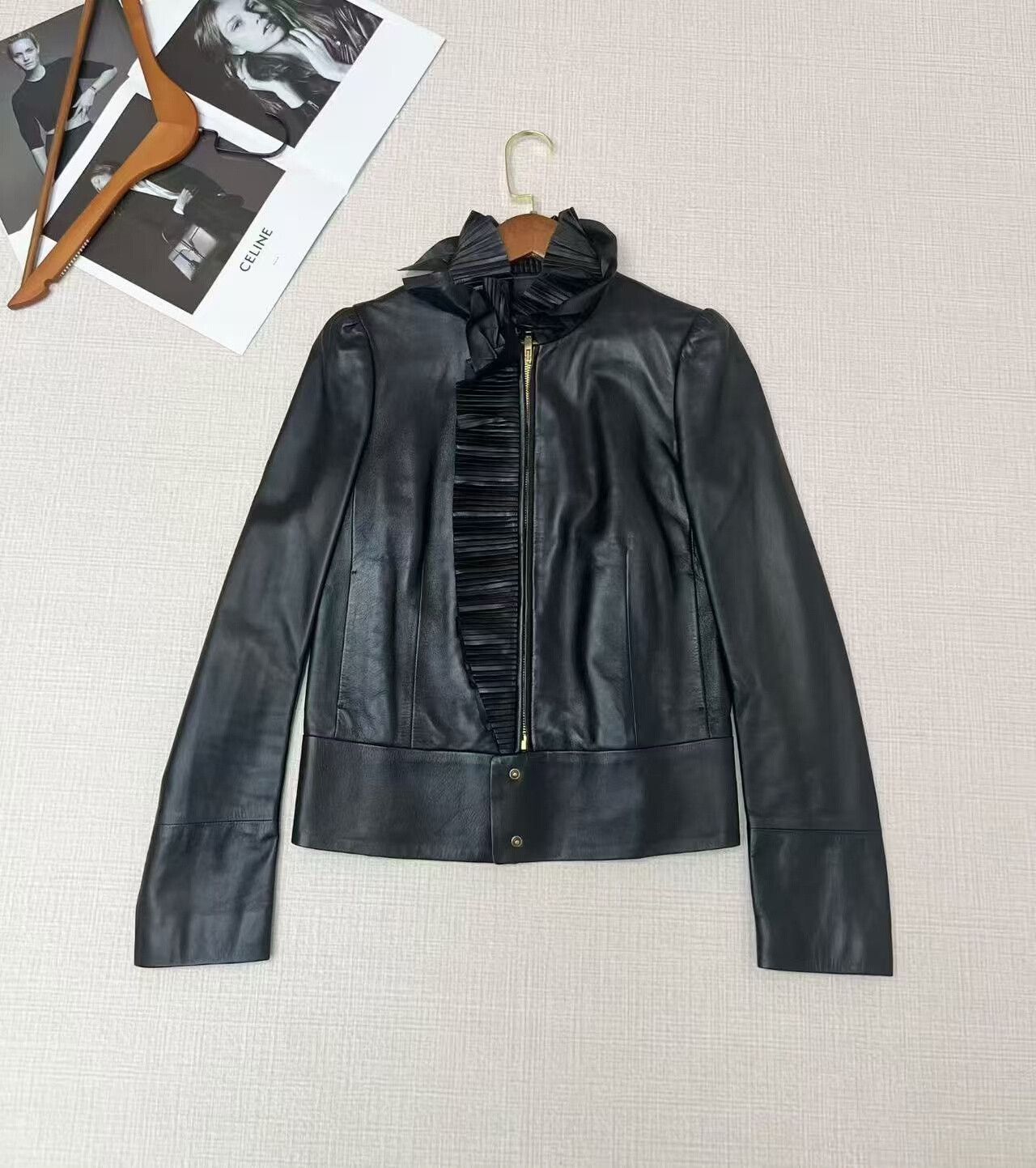Gucci Gucci Lace Collar Leather Jacket Size S / US 4 / IT 40 - 2 Thumbnail
