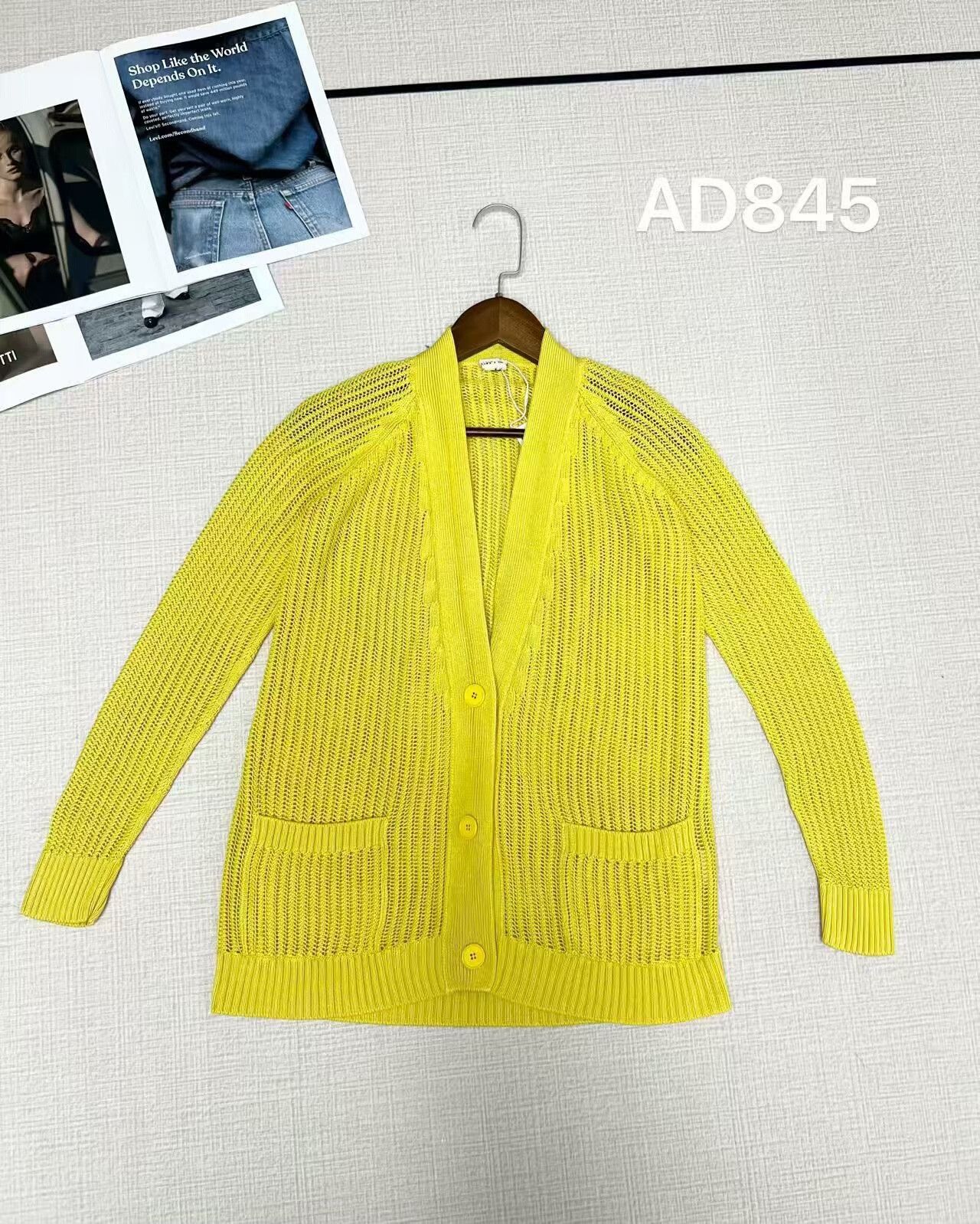 Hermes Hermes Knitted Cardigan in Yellow Size XS / US 0-2 / IT 36-38 - 2 Thumbnail