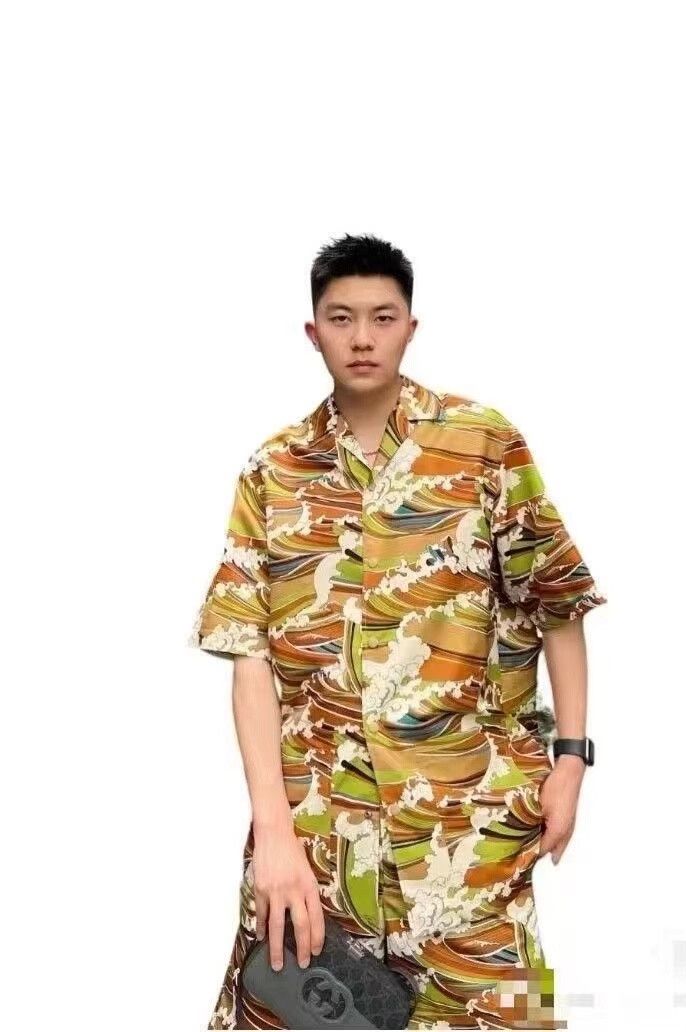 Gucci GUCCI Waves Print Fabric Shirt Size US M / EU 48-50 / 2 - 5 Thumbnail