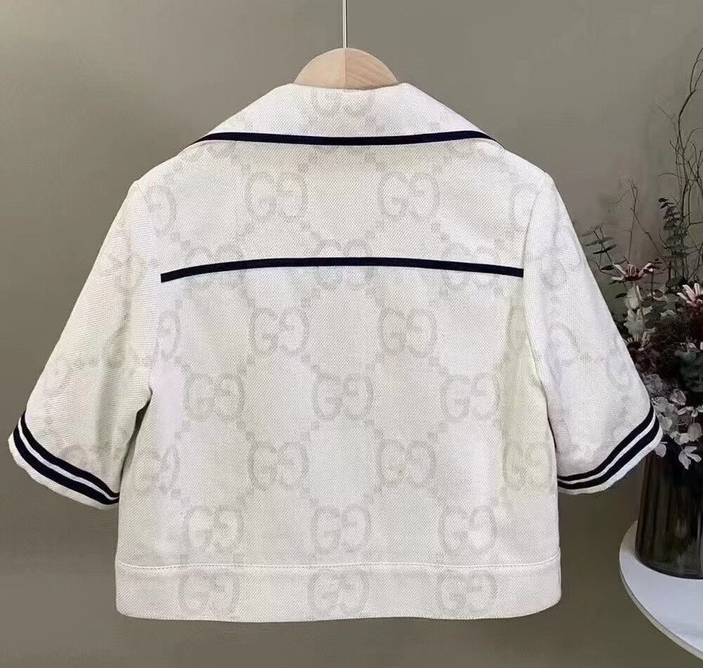 Gucci Gucci Logo Short Sleeve Jacket Outfit Size XS / US 0-2 / IT 36-38 - 2 Thumbnail