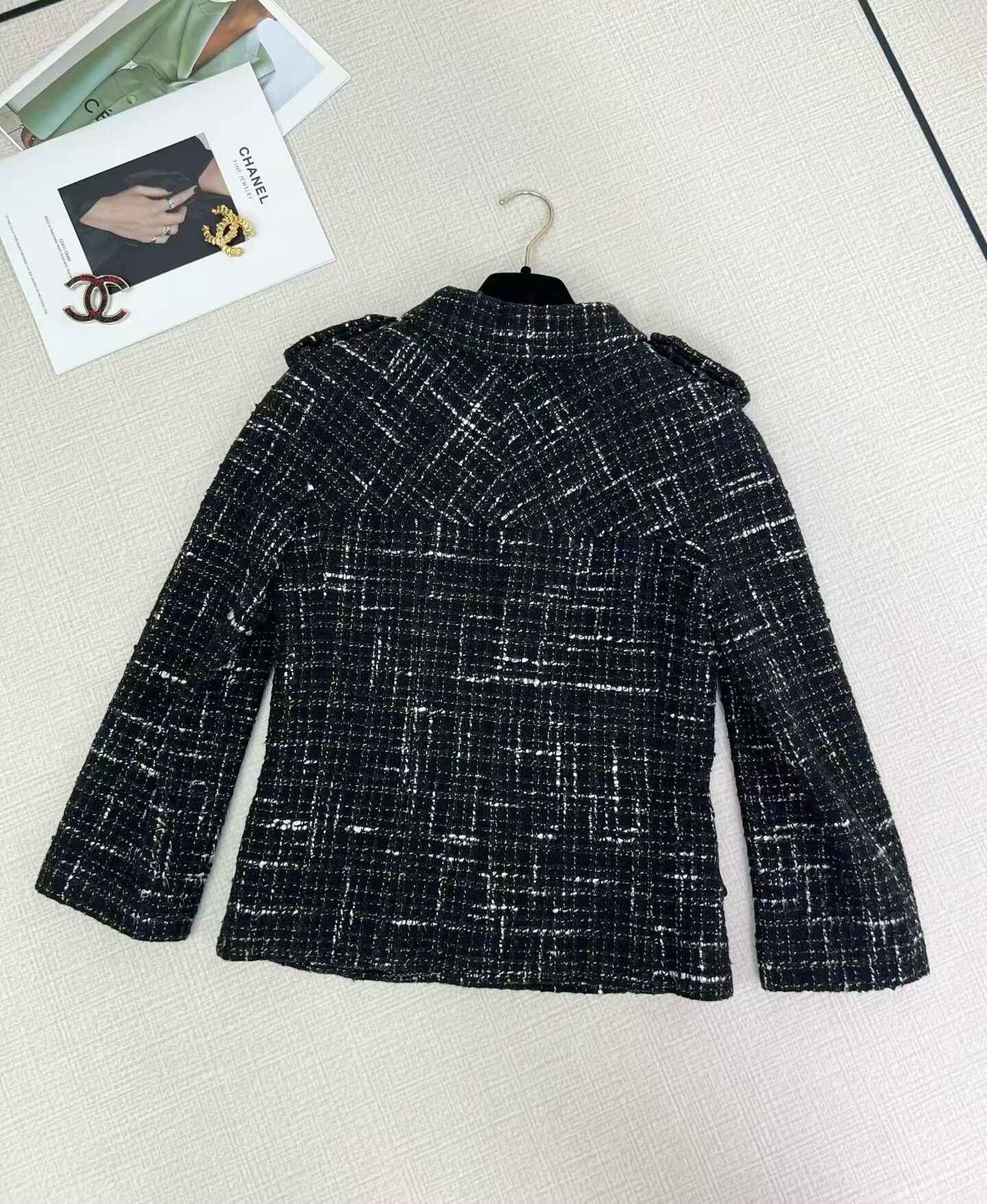 Chanel CHANEL Logo Button Twill Jacket Size 36 Size XS / US 0-2 / IT 36-38 - 3 Thumbnail