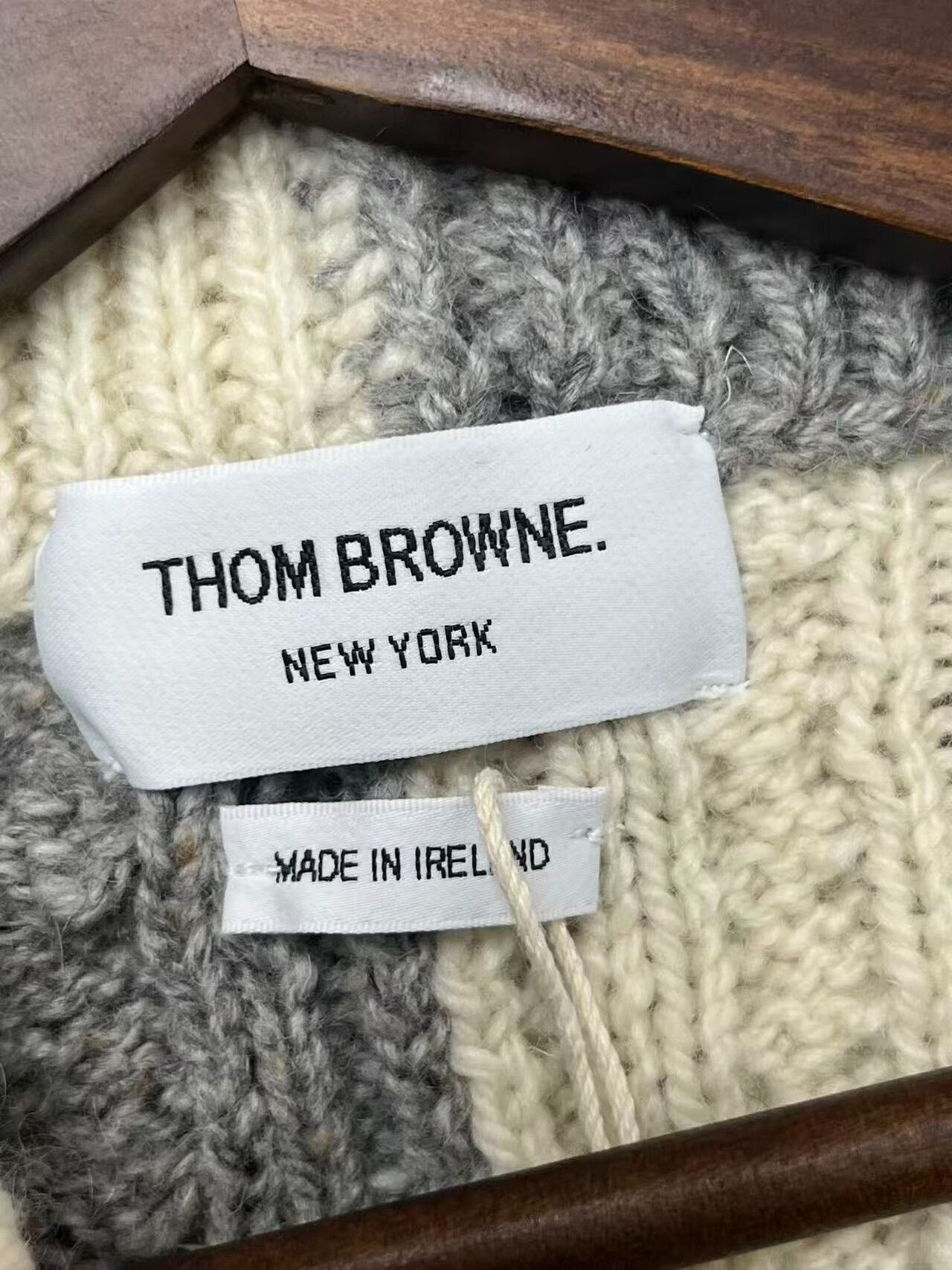 Thom Browne Thom Browne Knit Vest for Sale Size US S / EU 44-46 / 1 - 3 Thumbnail