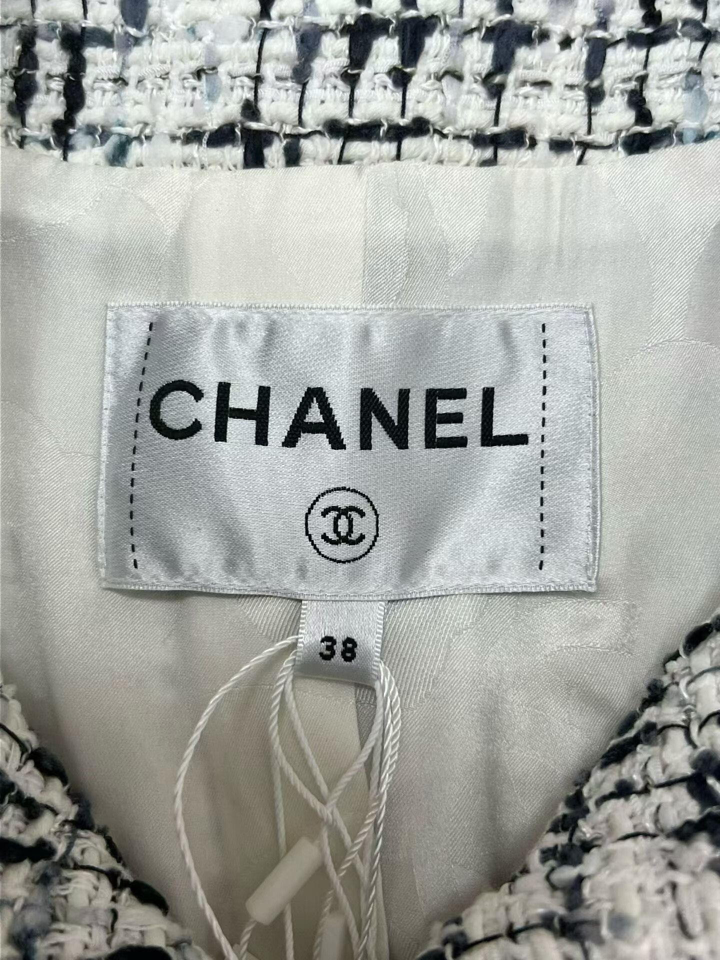 Chanel Chanel Pearl Woven Tweed Jacket Size S / US 4 / IT 40 - 7 Thumbnail