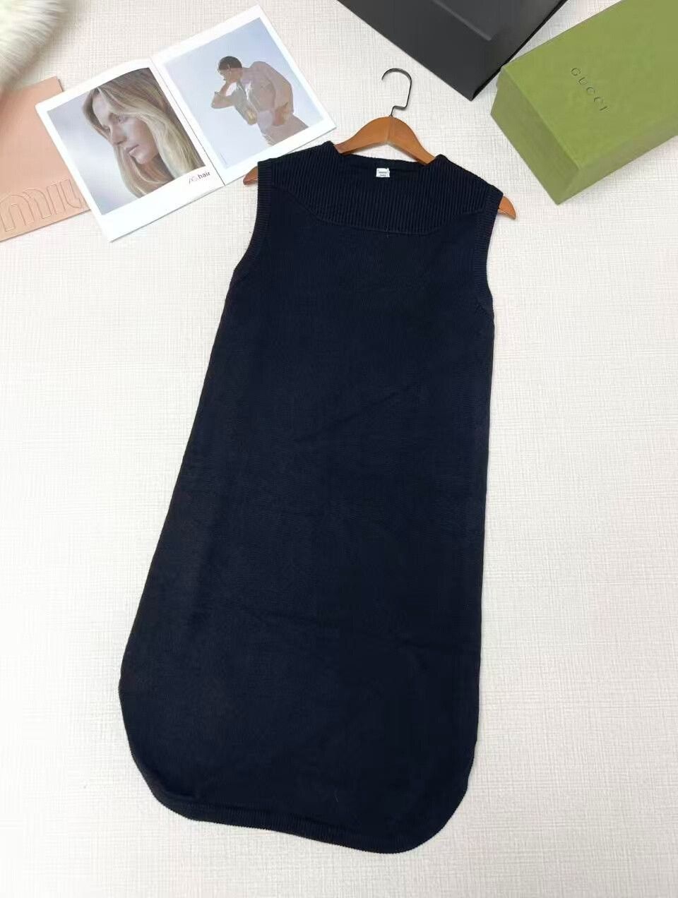 Hermes Hermès Cashmere Knit Vest Dress in Navy Size S / US 4 / IT 40 - 2 Thumbnail