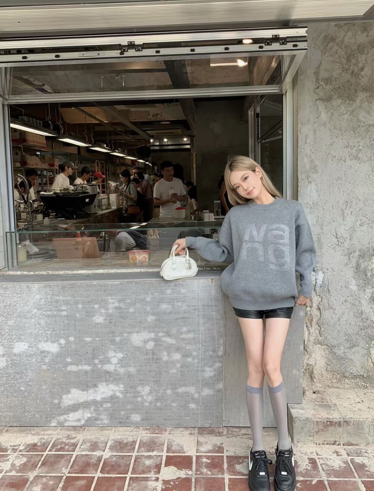 Alexander Wang Alexander Wang Logo Knit Sweater Size US S / EU 44-46 / 1 - 7 Thumbnail