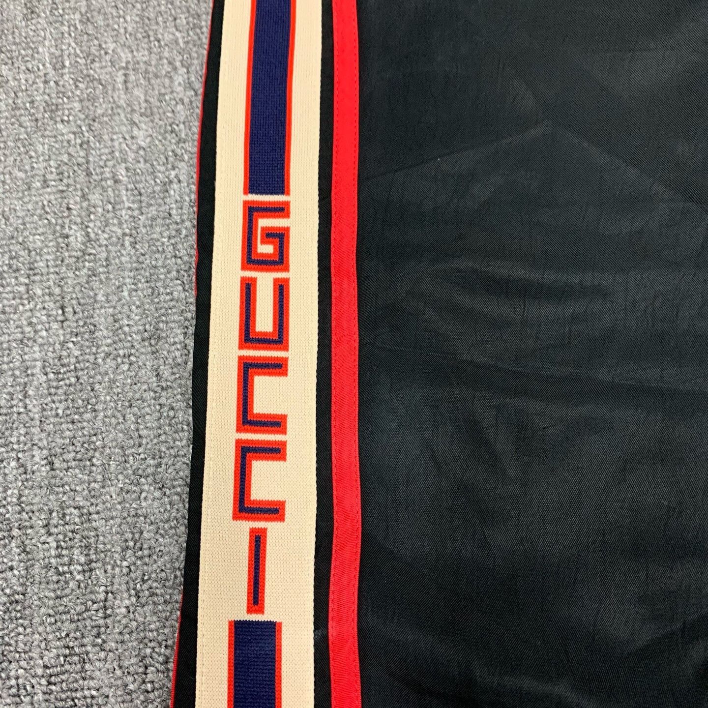 Gucci Gucci Black Logo Casual Pants Size 46 Size US 30 / EU 46 - 9 Thumbnail